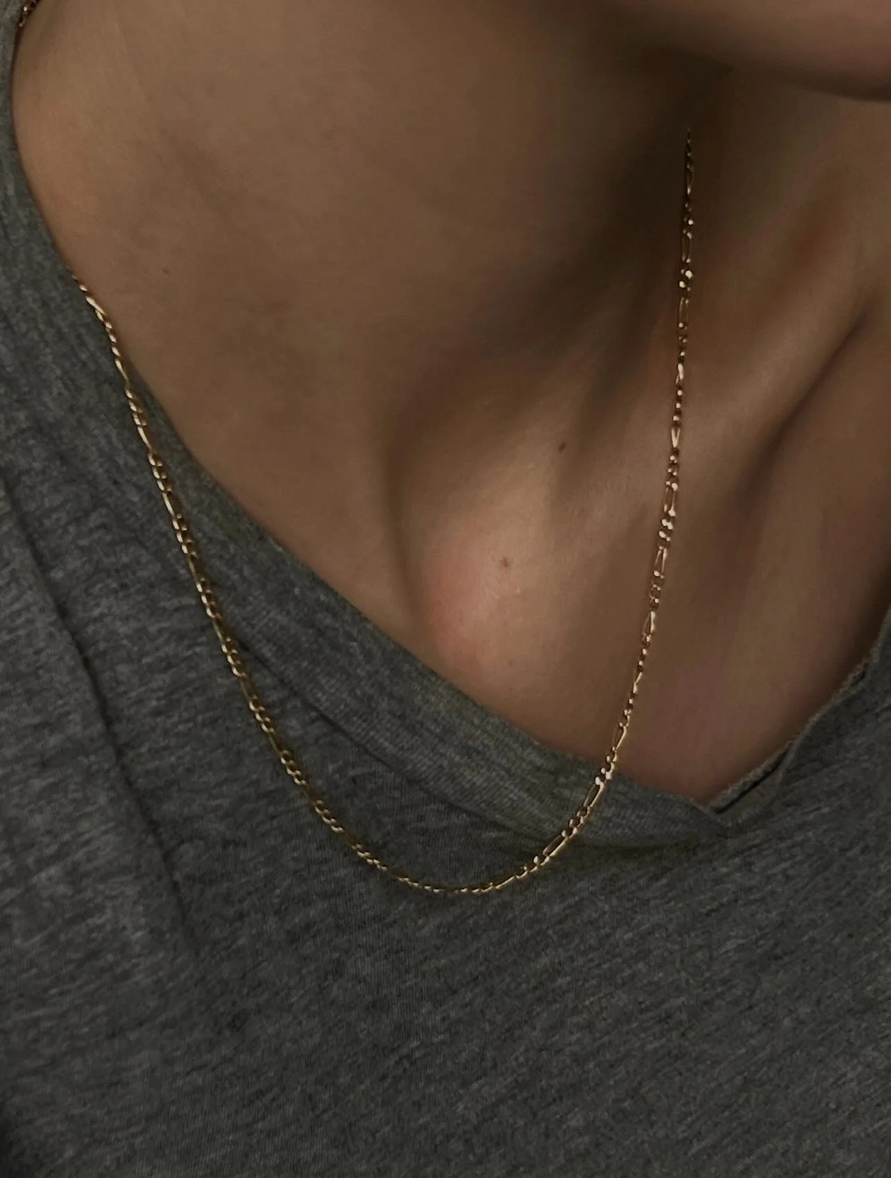 Sneak peek of things to come on slide 6 🎞️ Excited to get on to your long weekend orders tomorrow!

Get 10% off your first order when your subscribe to our mailing list.

#goldfilled #goldfilledjewellery #jotd #smallbusiness #ditl #solidgoldjeweller