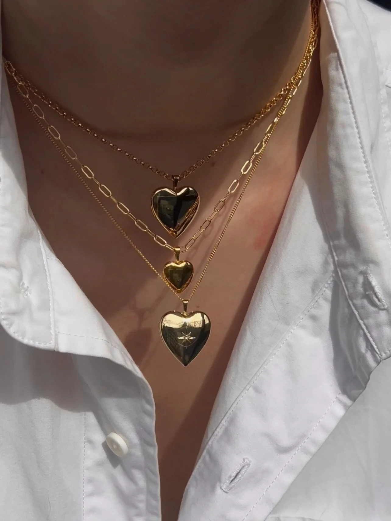 Choose the mini or the standard size on any of five base chains. Since launching last year, our Lockets have consistently sold out and been hastily restocked. Symbols of love and importance.

14k Gold Filled; made to last.

#goldfilled #solidgold #lo