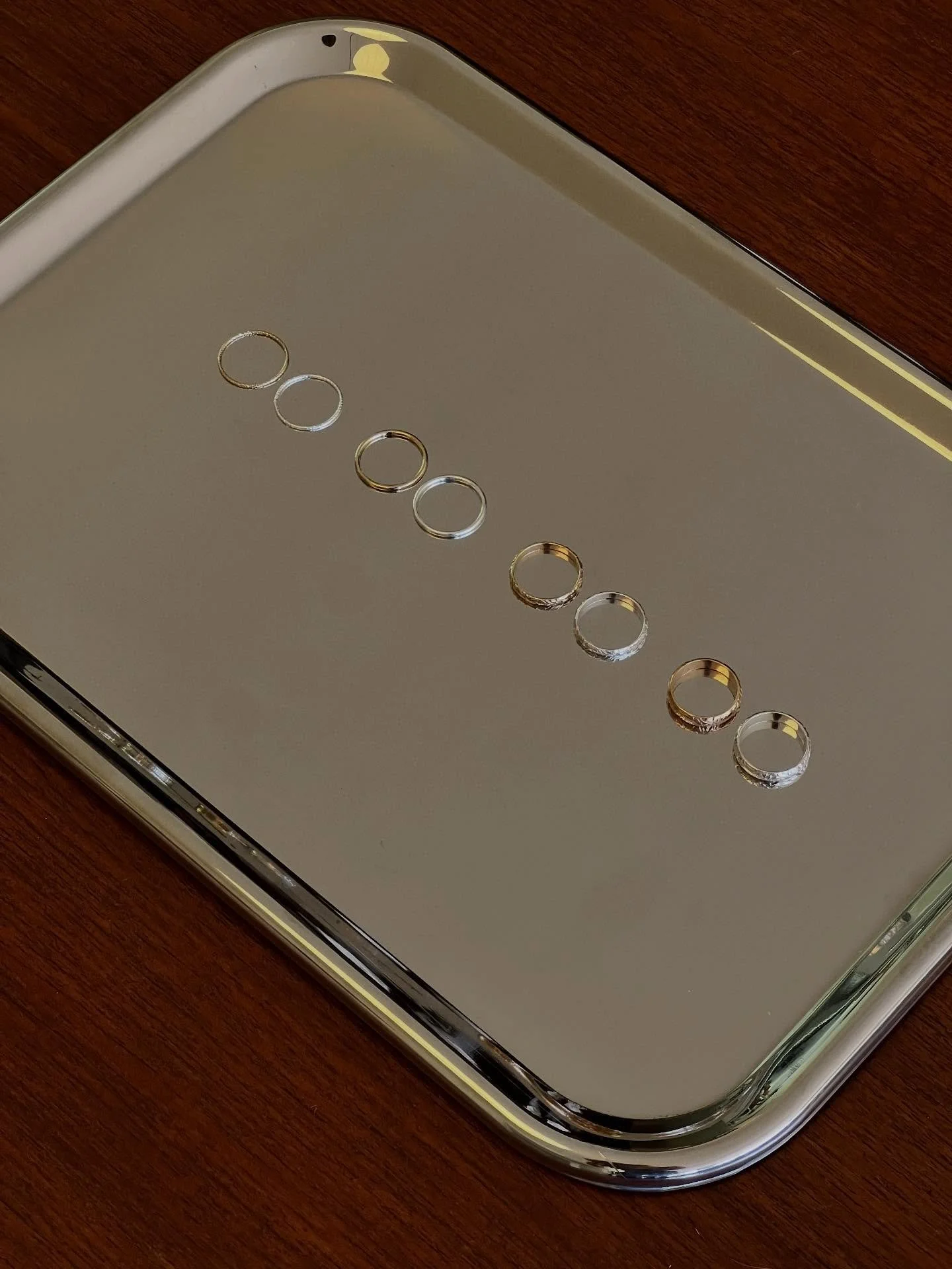 Dinner is served 🍴 14k Gold Filled rings crafted for everyday wear. Available in both Gold and Silver, our best selling rings are finished by hand to order.

#goldfilled #goldfilledjewellery #smallbusiness #jotd #everydayjewellery