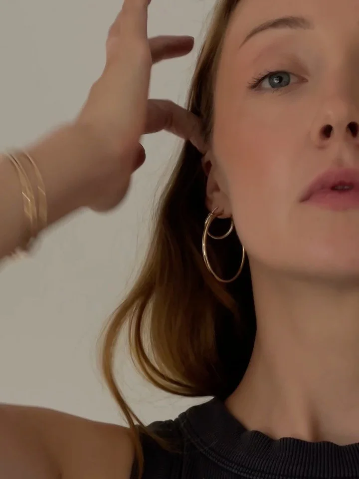 Moments in the studio while we work on our new, extra dainty collection. Drop 15 is coming soon 👀 

#goldfilled #goldfilledjewellery #solidgold #smallbusiness #smallbusinessowner