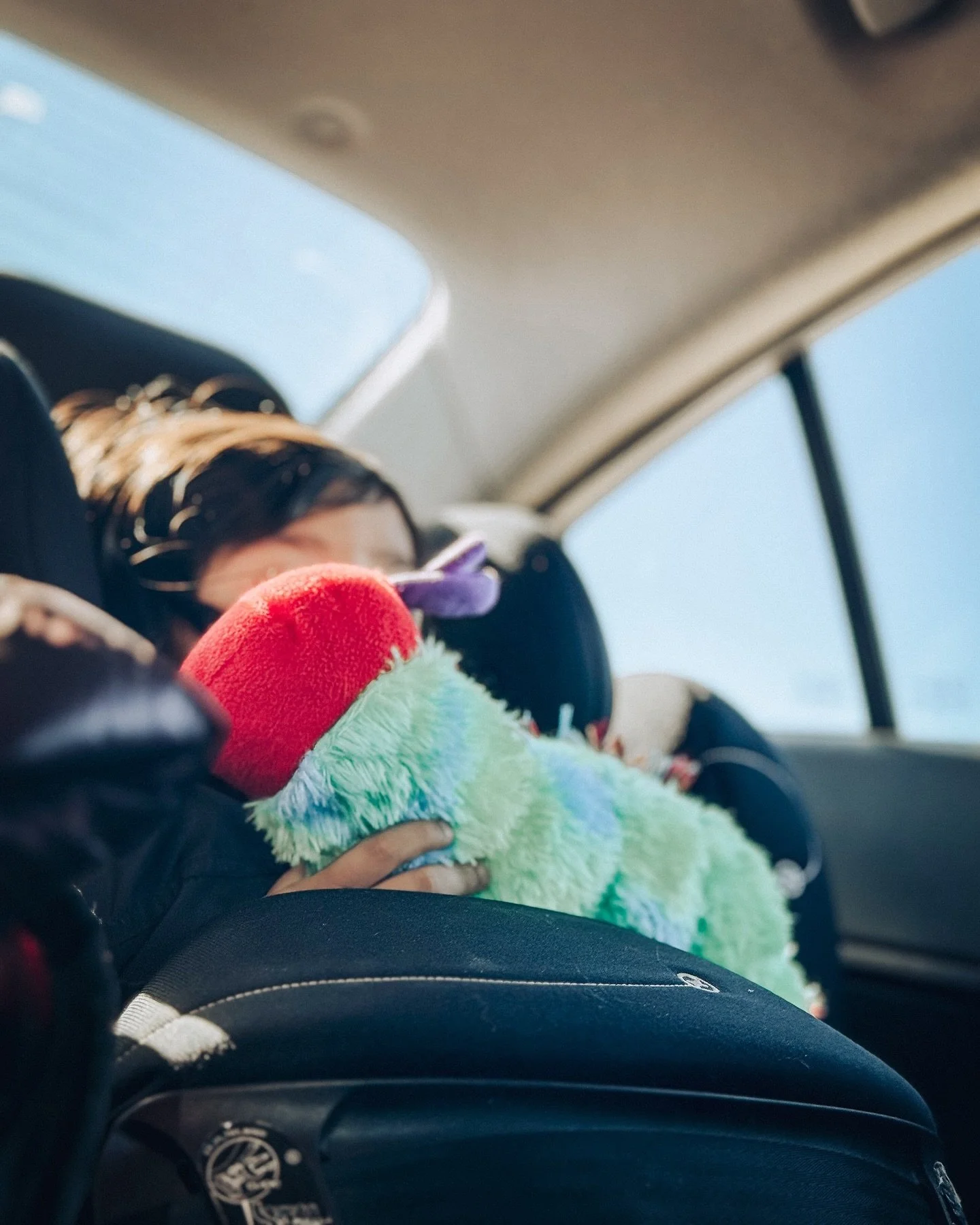 Day 1,586: &quot;Come Mr. Caterpillar, let's go to school&quot;, and that's how #TheHungryCaterpillar attended sports class today, and learned about hockey and toddlers. 

#nevergrowup #toddlerLife #mrkaipe #taipebrown #enciendelosmotores