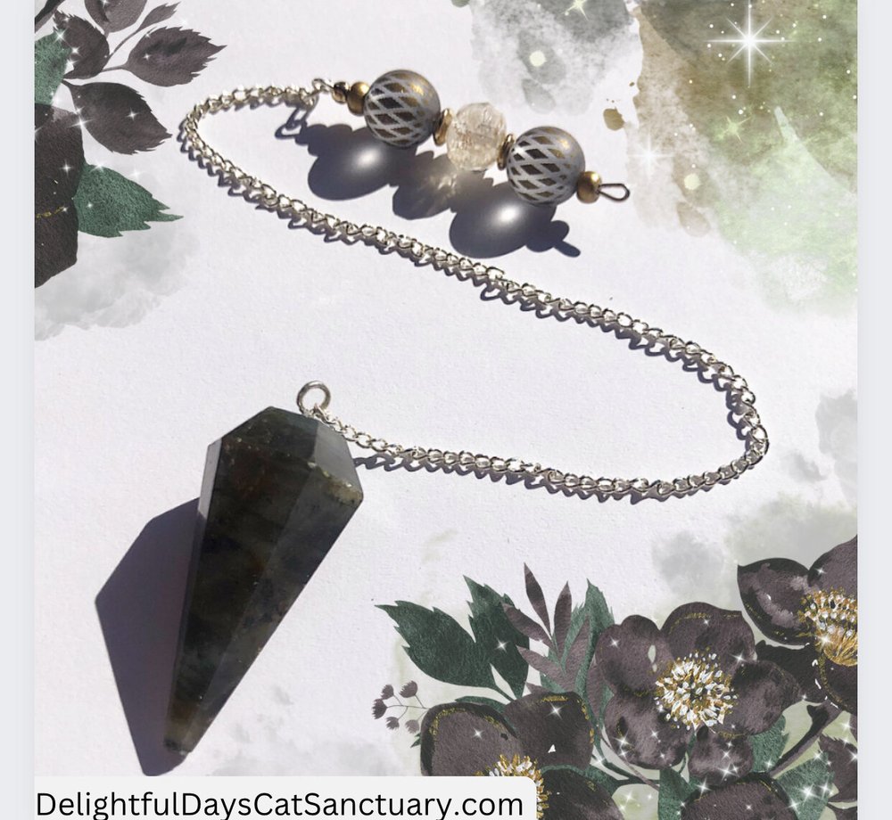 Crystal Dowsing Pendulum