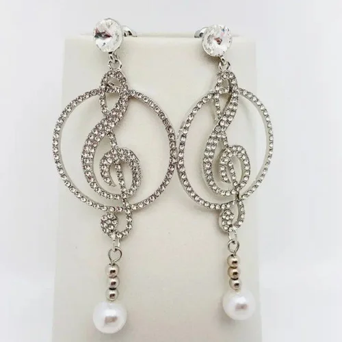 Personality Rhinestone Musical Note Earrings