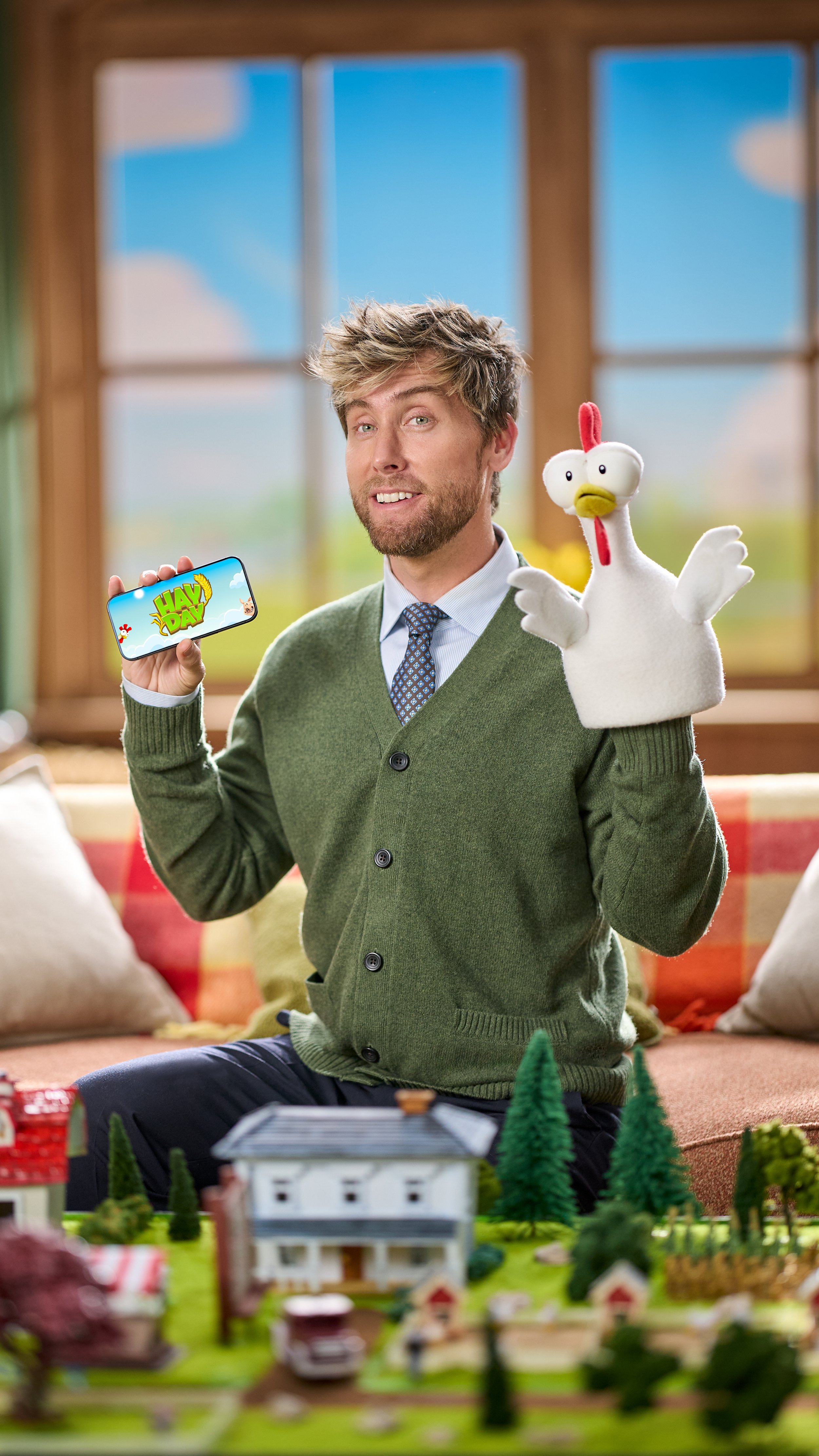 Lance Bass_Hay Day_Neighborhood Event_02170_C_crop_flat.jpg