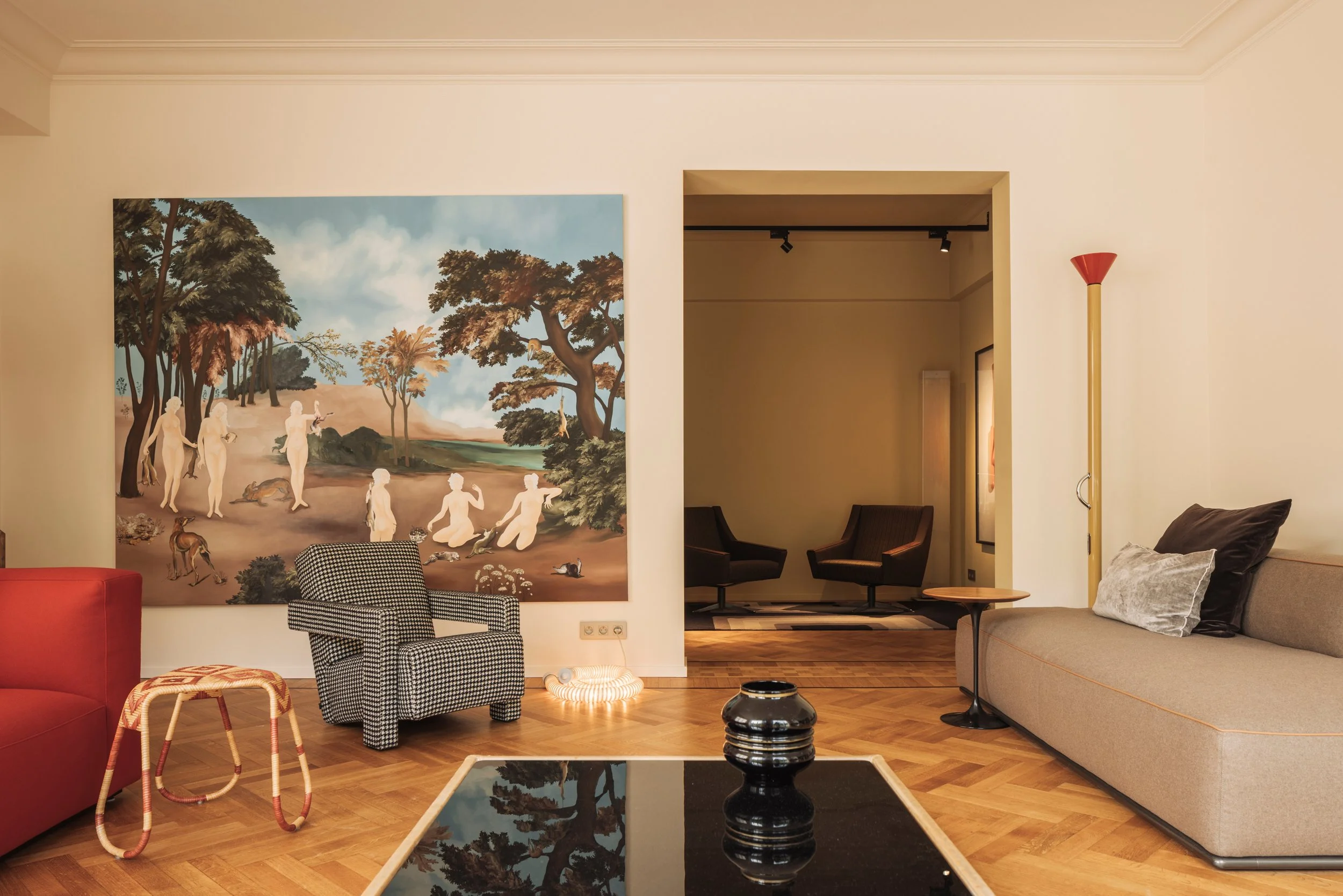 an international PR campaign for a characterful Brussels residence