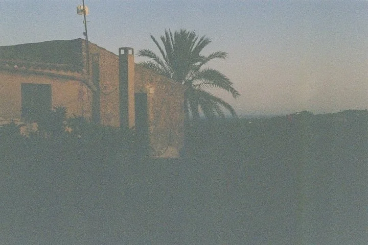 summertime snaps from my first roll of film 🎞️

sun drenched days in the Mediterranean and seaside moments in my hometown ~ grateful to call these beautiful places home 🌞