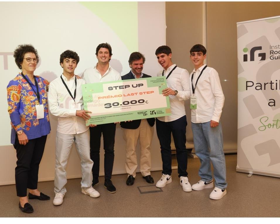 Equipa de Albergaria vence concurso de empreendedorismo.