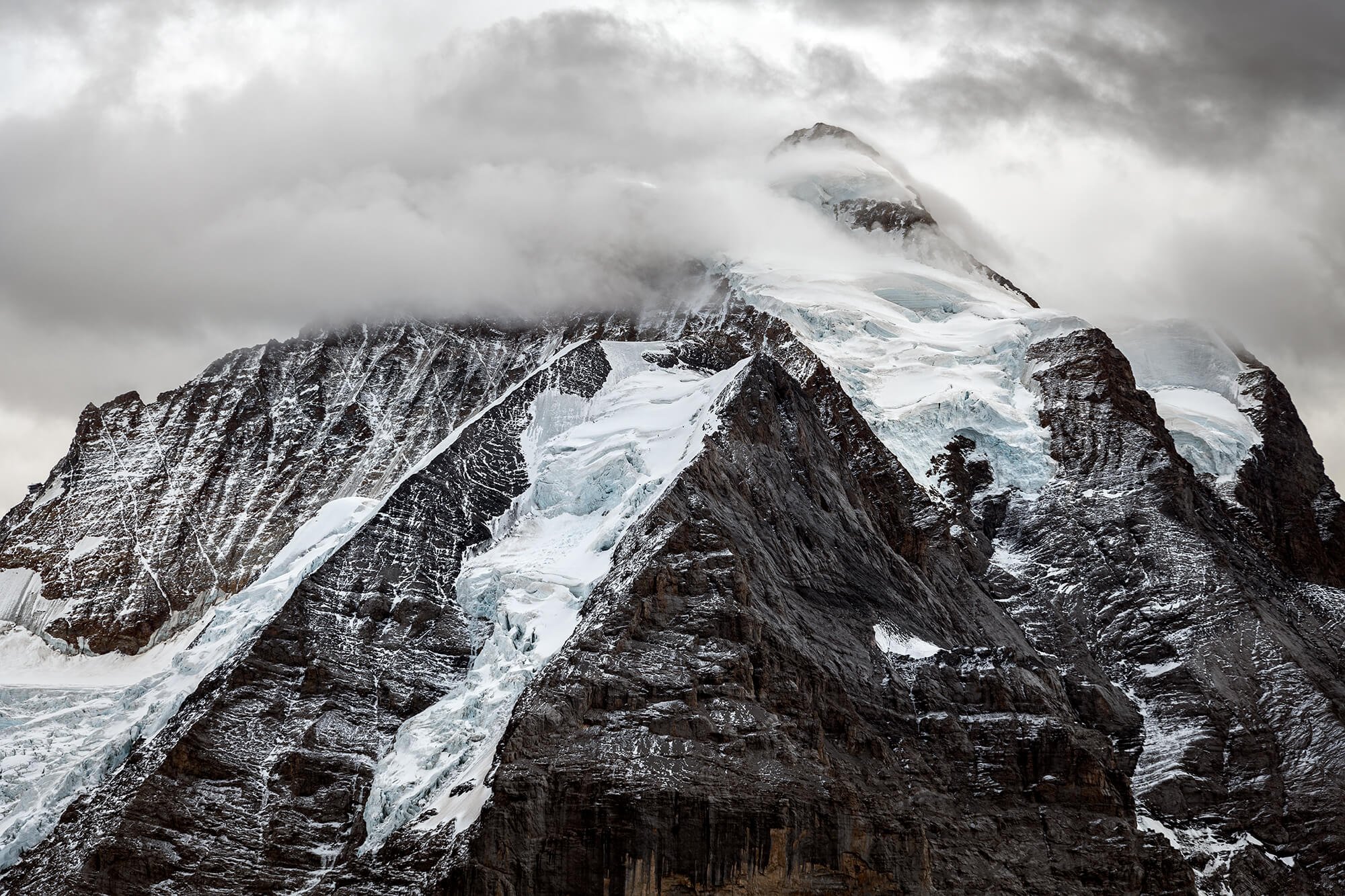 Jungfrau from Grauseeli, Schilthorn.