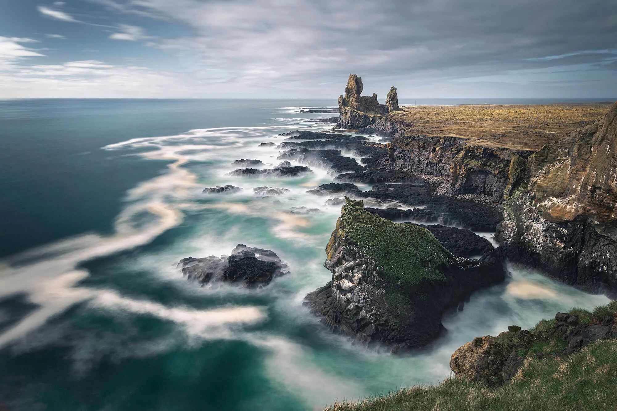 Lóndrangar, Iceland