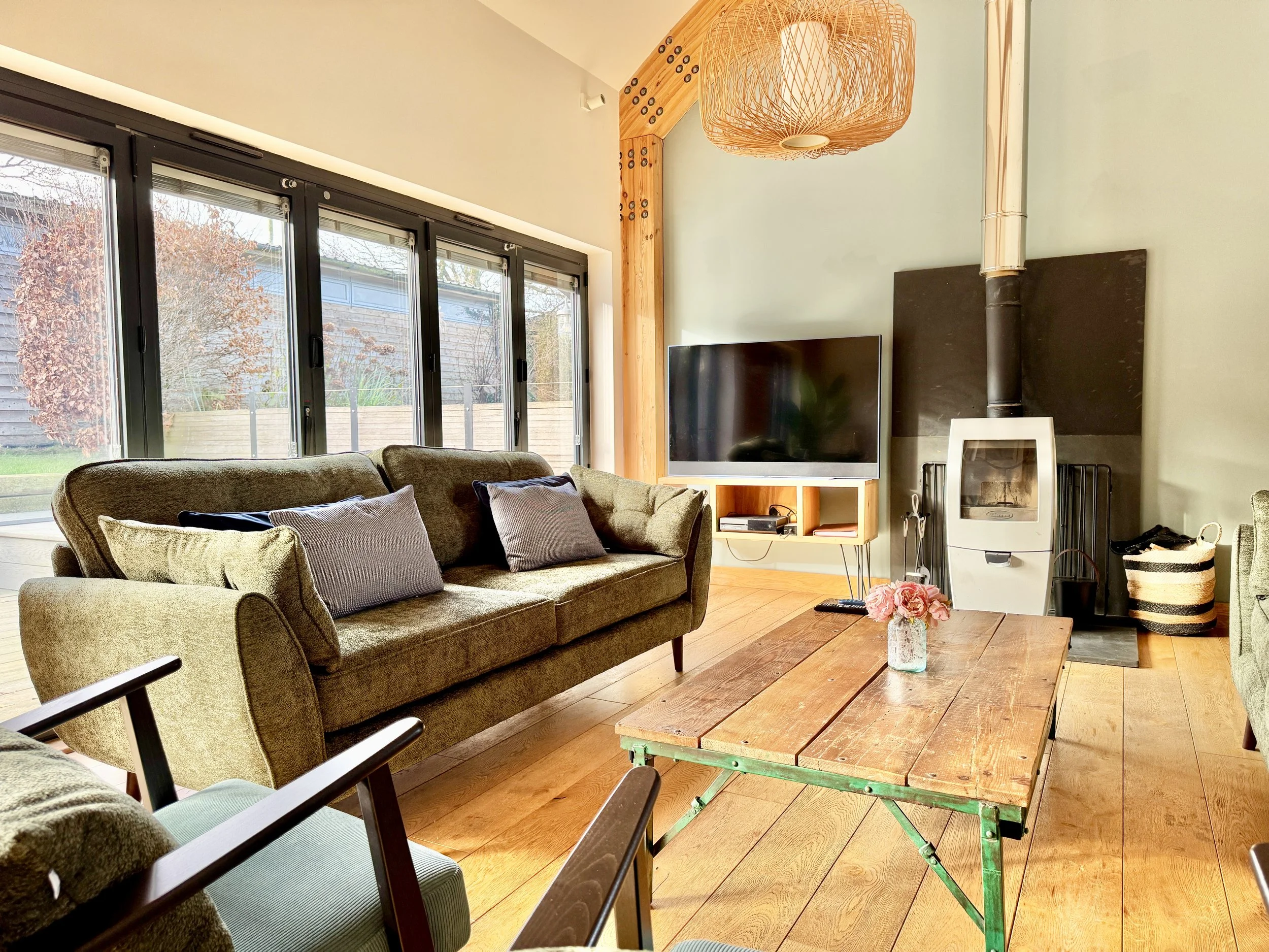 Dutch Barn Living Area 4752.jpg