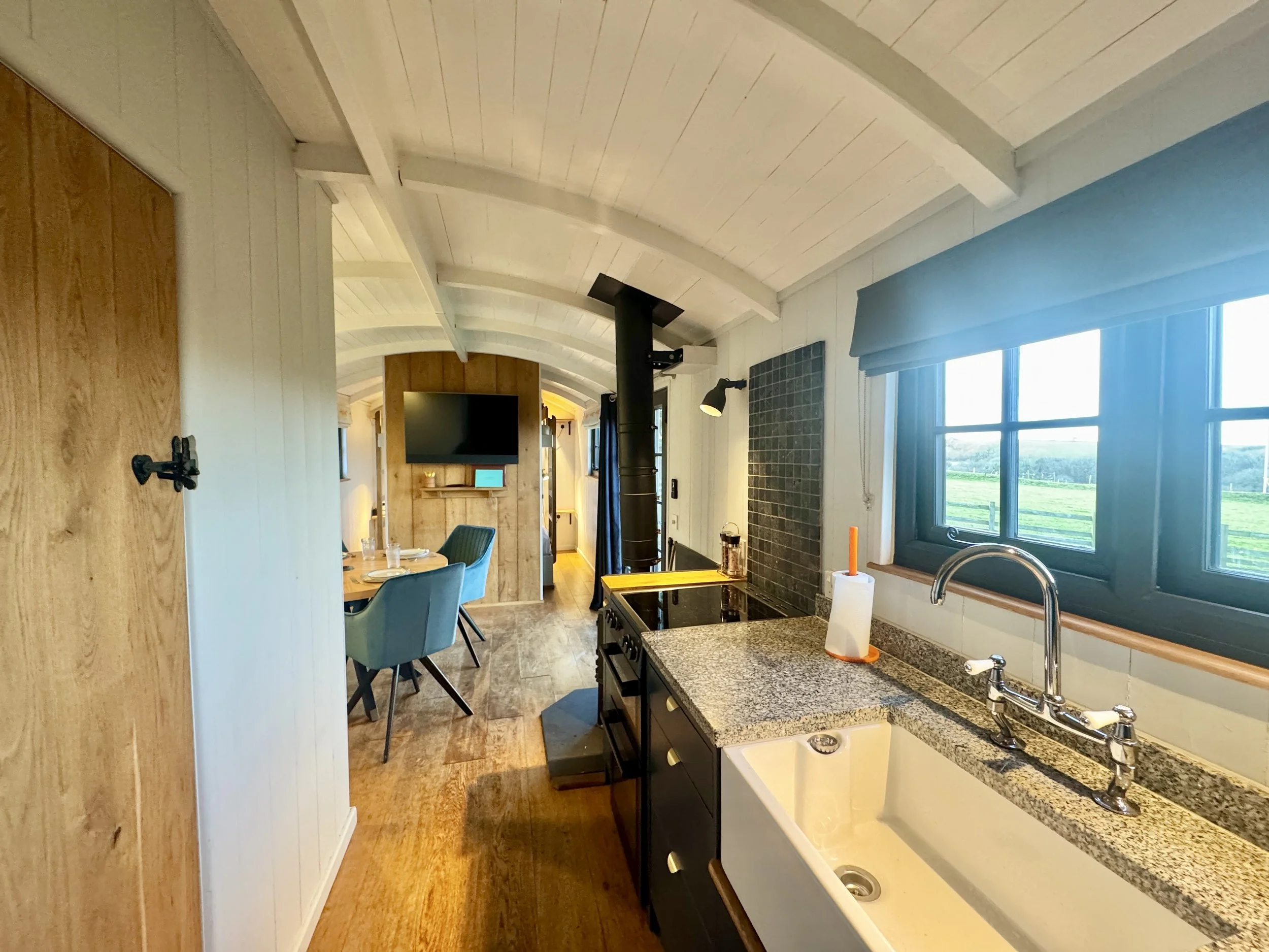 Penkenna Shepherds Hut Living Area 4846.jpg