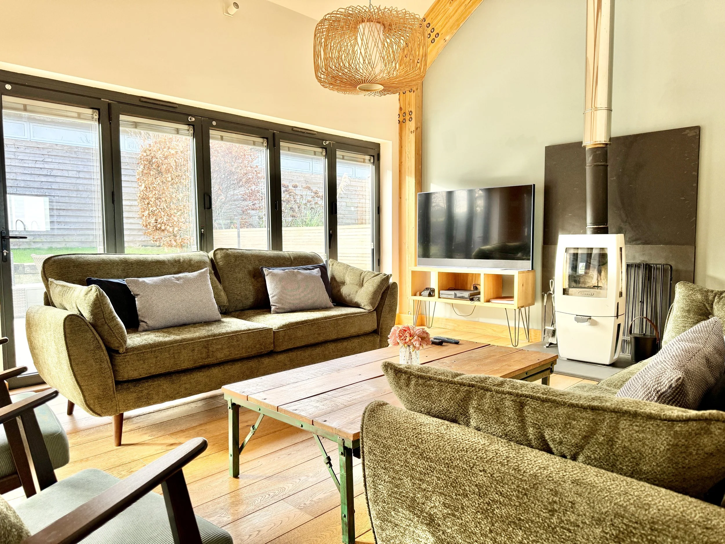 Dutch Barn Living Area 4753.jpg