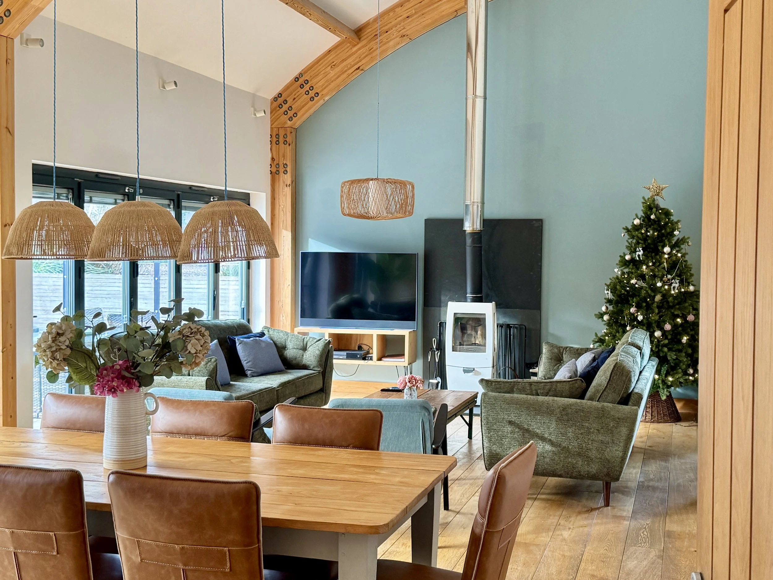 Dutch Barn Living Area 4766.jpg