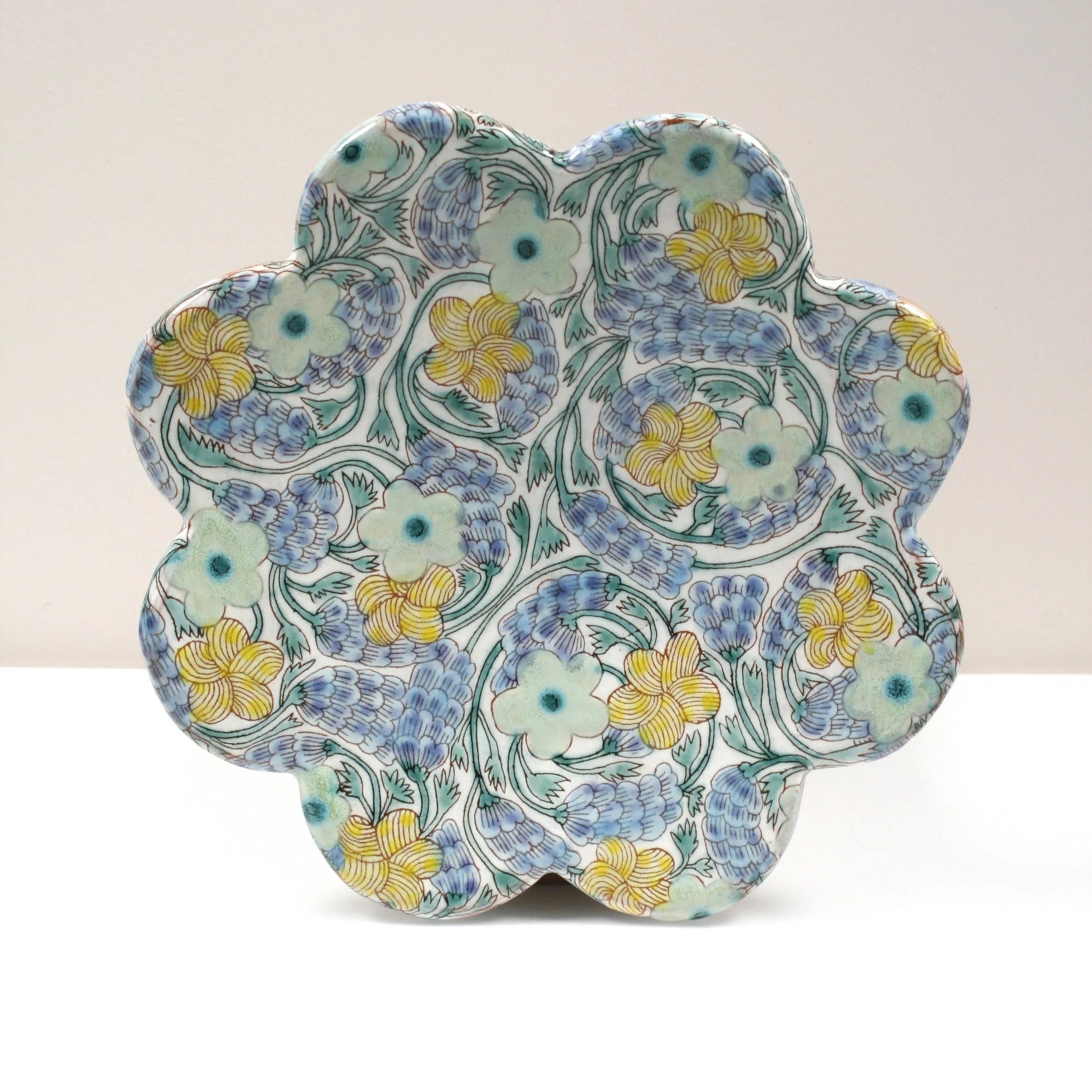 Flower Plate #02 by Shoko
