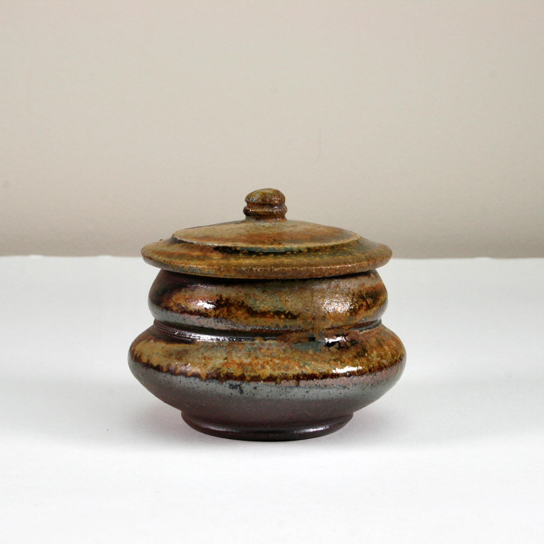 Mini Muni Muni Jar #03 by Matt Kelleher