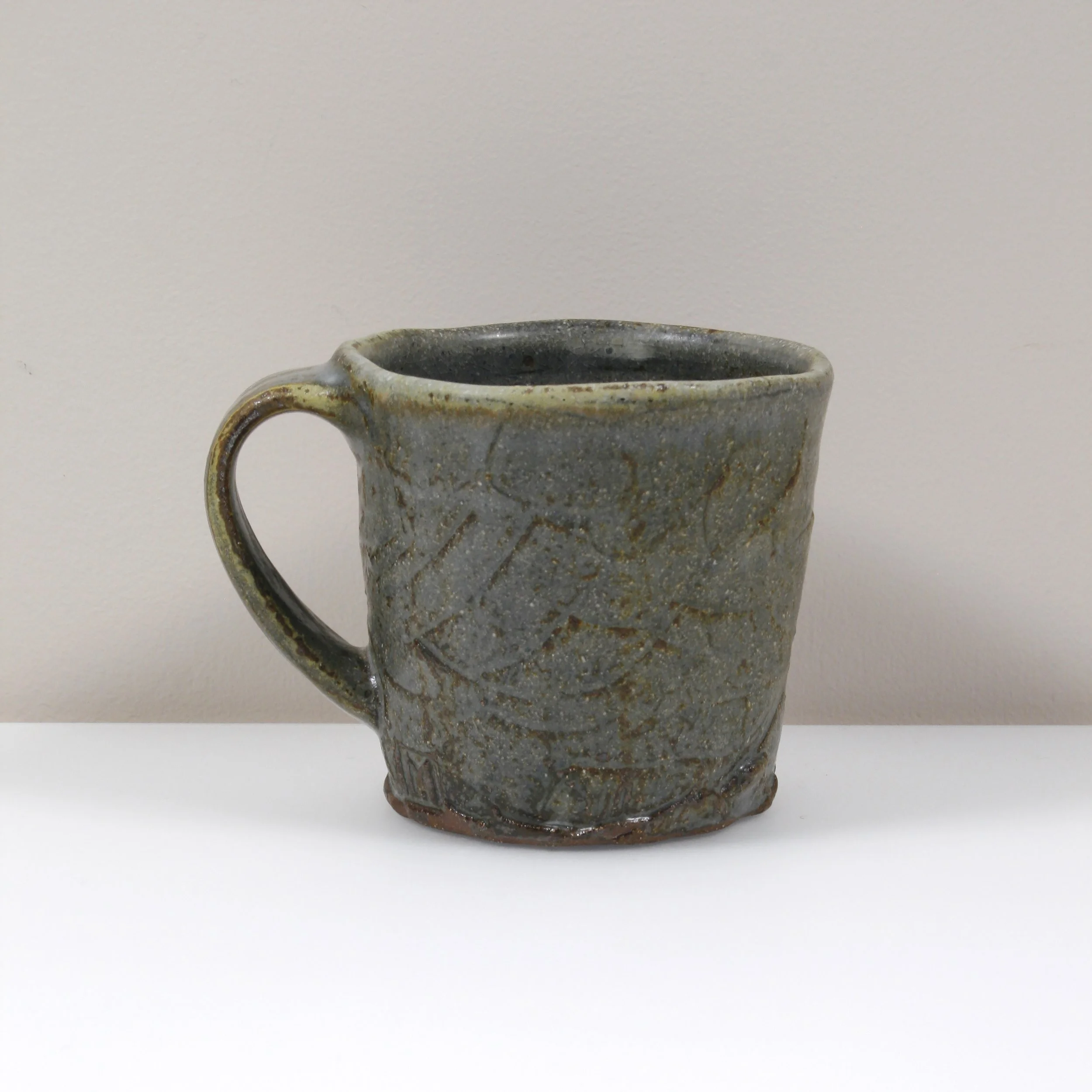 26-mug-07b-2500.jpg