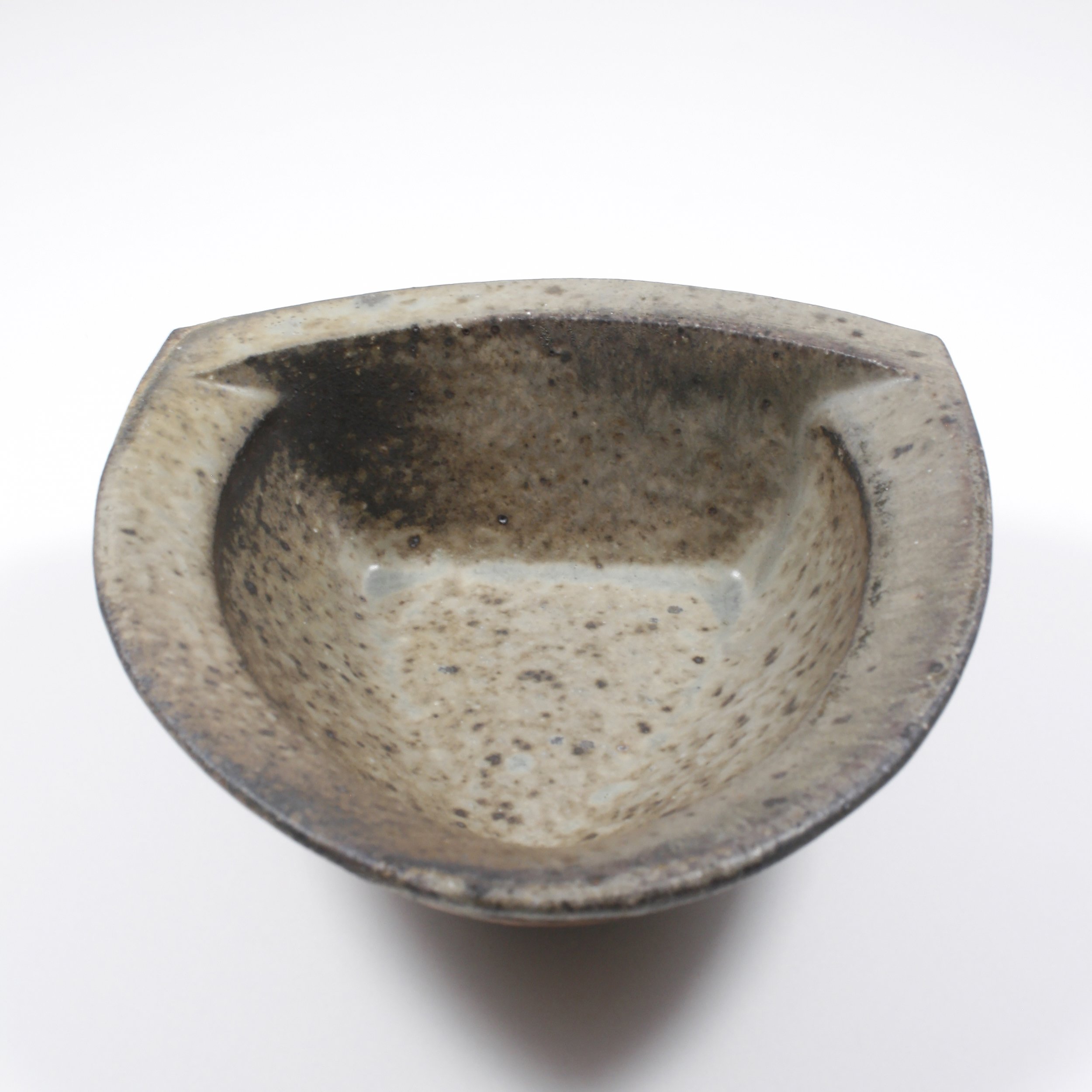 26-trianglebowl-01d-2500.jpg