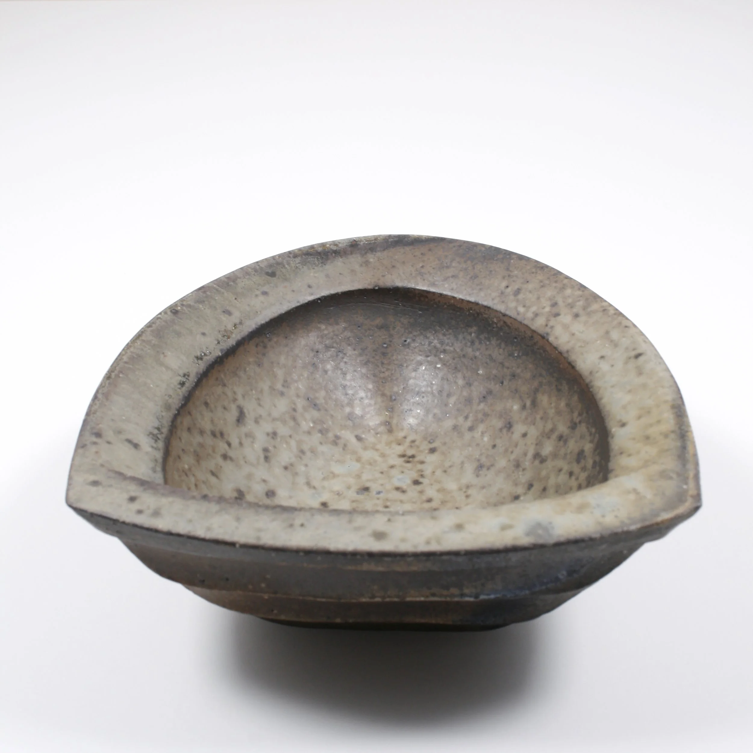26-trianglebowl-01e-2500.jpg