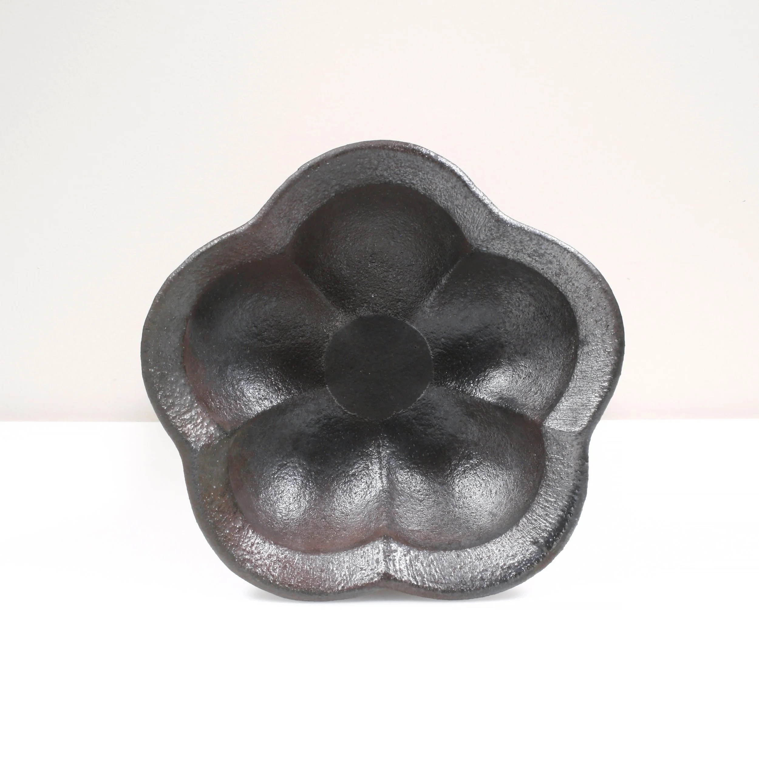 Flower Bowl #2 by Kelleher