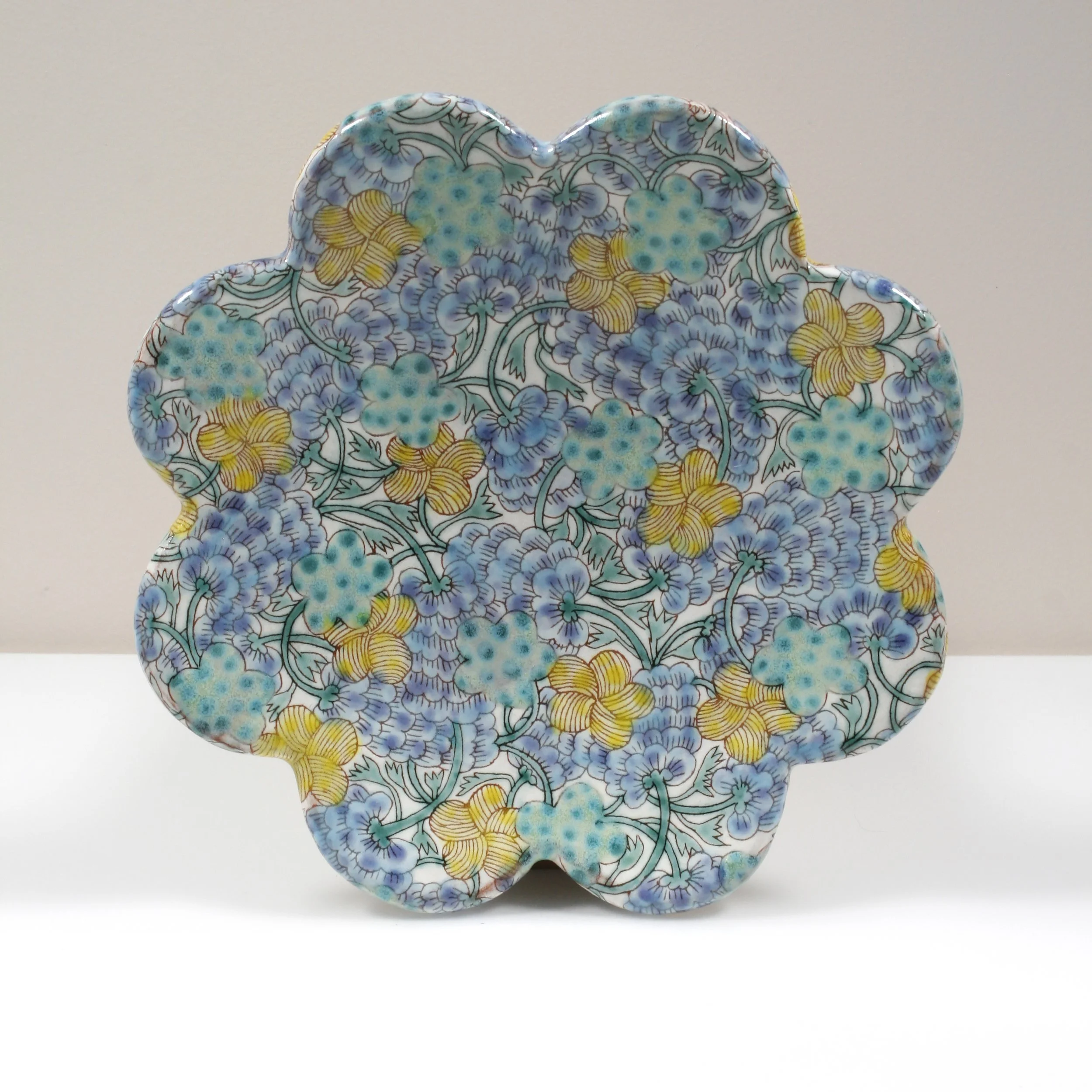 Flower Plate #04 by Shoko