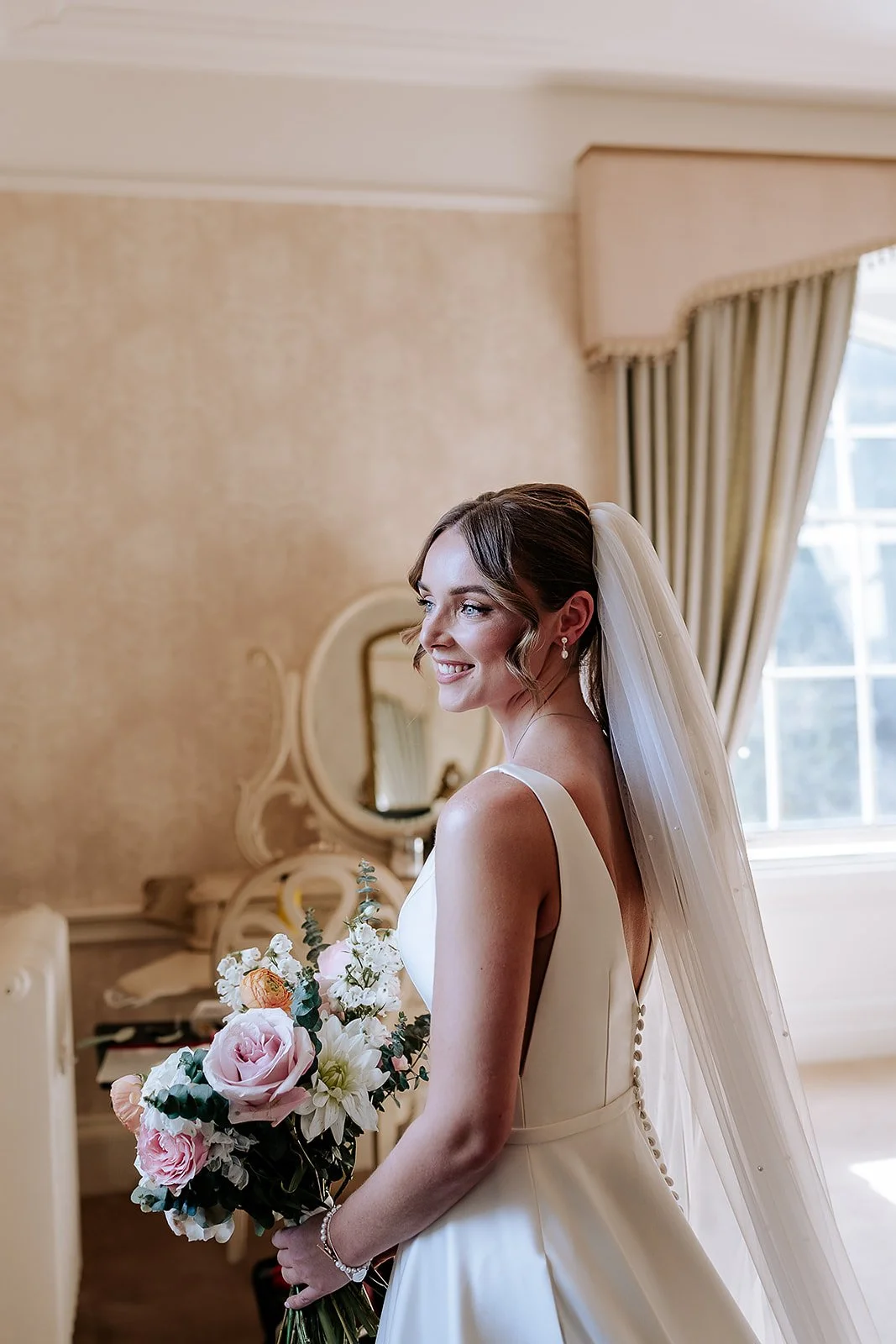042025Hannah + Ross - Drumtochty Castle - LRP00423.jpg