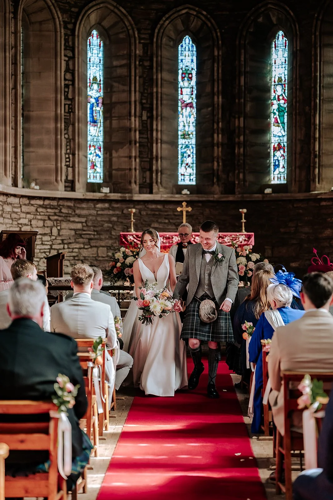 042025Hannah + Ross - Drumtochty Castle - LRP01162.jpg
