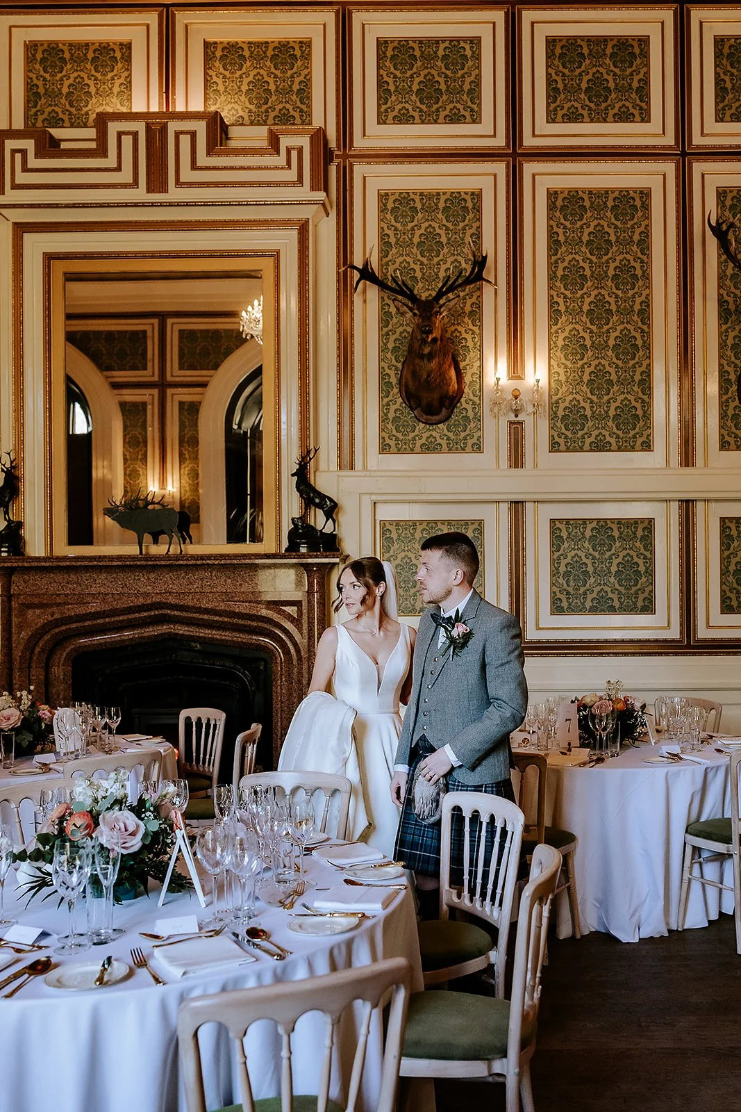 042025Hannah + Ross - Drumtochty Castle - LRP02329.jpg