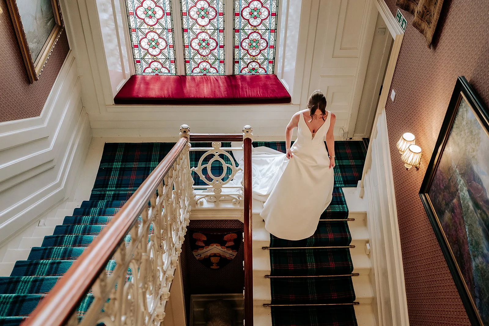 042025Hannah + Ross - Drumtochty Castle - LRP03170.jpg