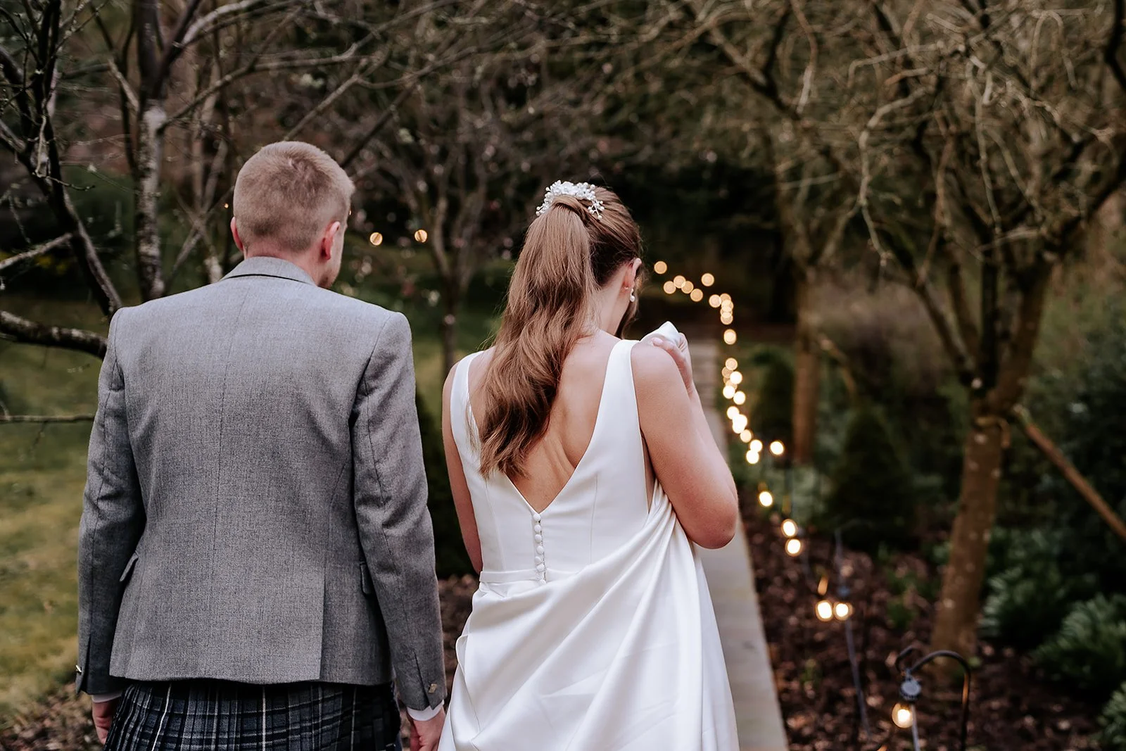 042025Hannah + Ross - Drumtochty Castle - LRP03573.jpg