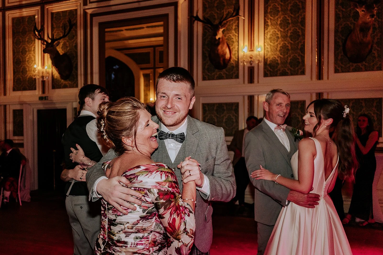 042025Hannah + Ross - Drumtochty Castle - LRP03903.jpg