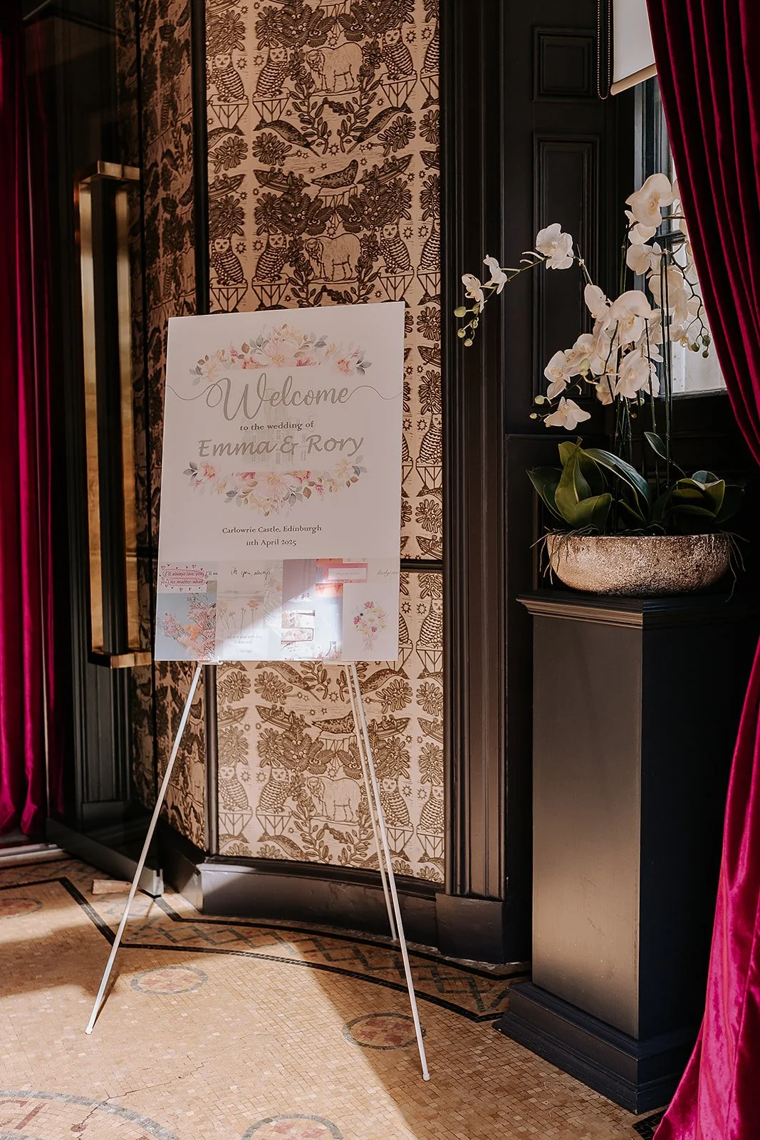 Emma + Rory - Carlowrie Castle - PREVIEWS-2.jpg