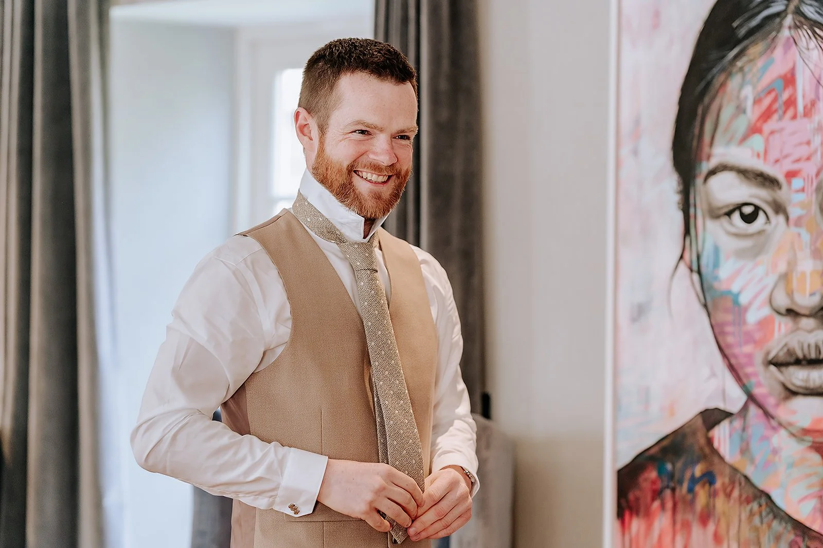Emma + Rory - Carlowrie Castle - PREVIEWS-5.jpg