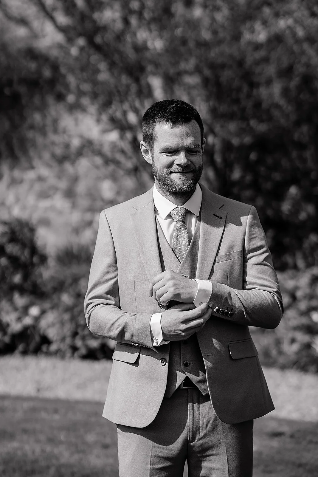 Emma + Rory - Carlowrie Castle - PREVIEWS-6.jpg