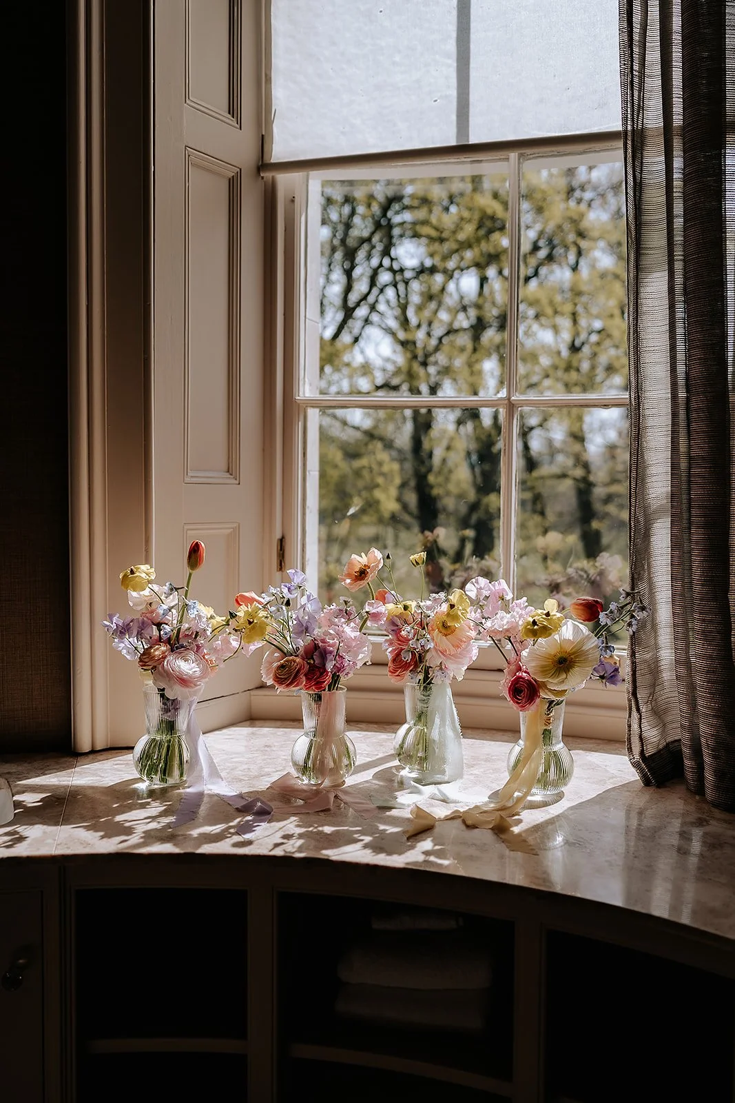 Emma + Rory - Carlowrie Castle - PREVIEWS-14.jpg