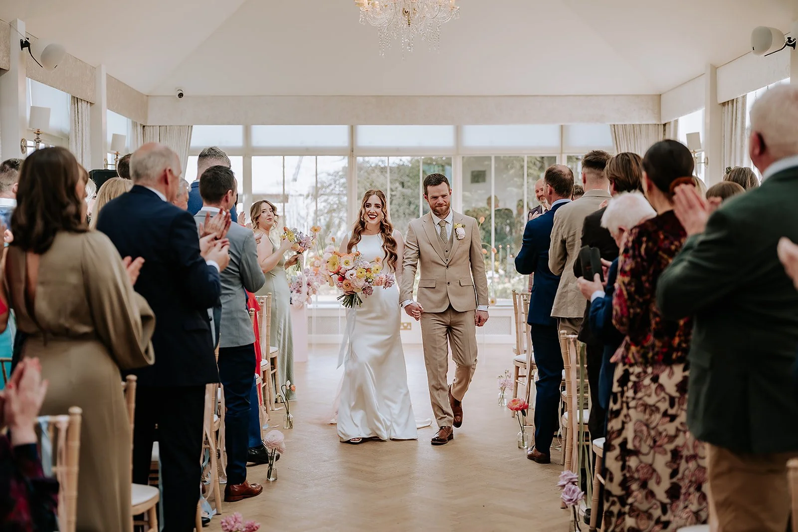 Emma + Rory - Carlowrie Castle - PREVIEWS-44.jpg