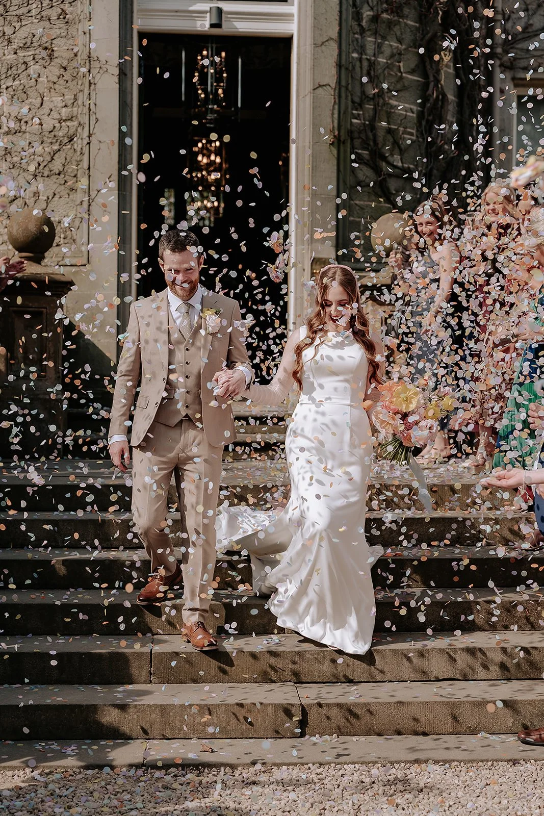 Emma + Rory - Carlowrie Castle - PREVIEWS-46.jpg