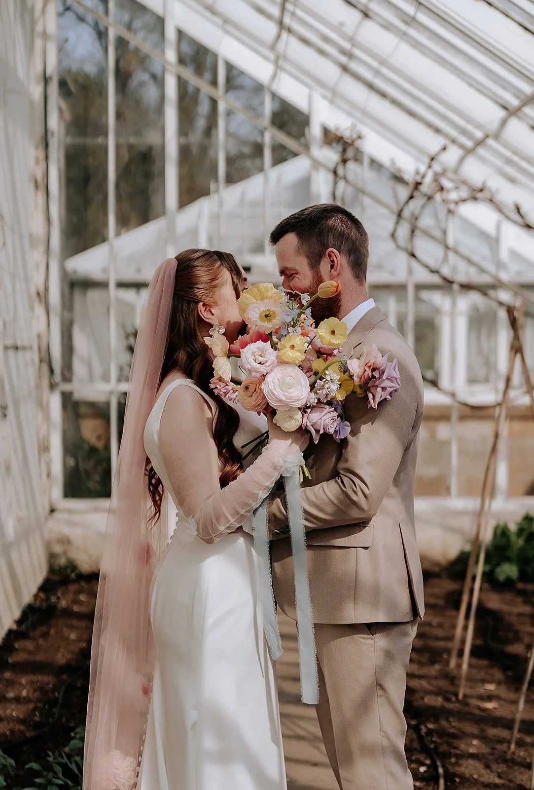 Emma + Rory - Carlowrie Castle - PREVIEWS-63.jpg