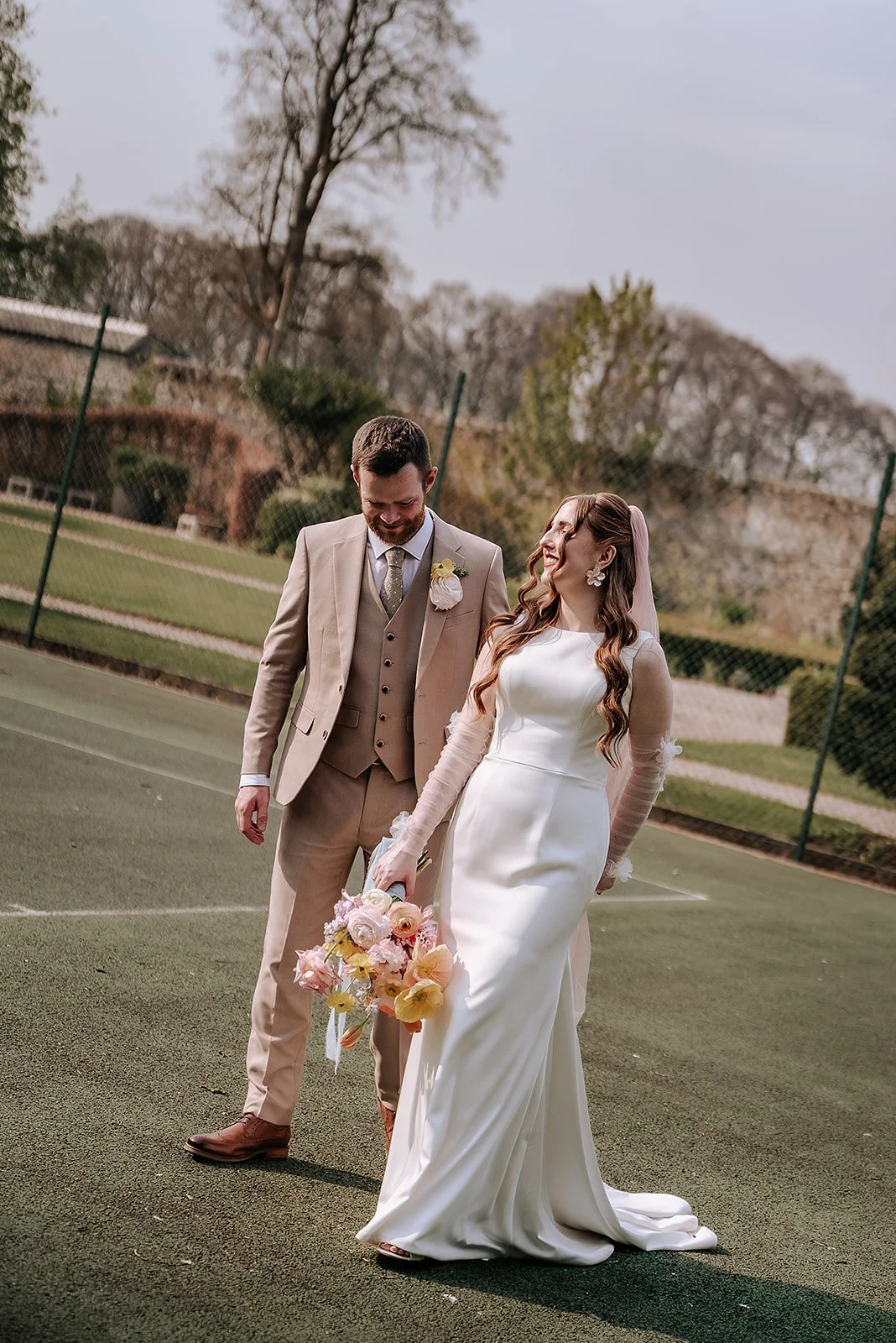 Emma + Rory - Carlowrie Castle - PREVIEWS-70-2.jpg