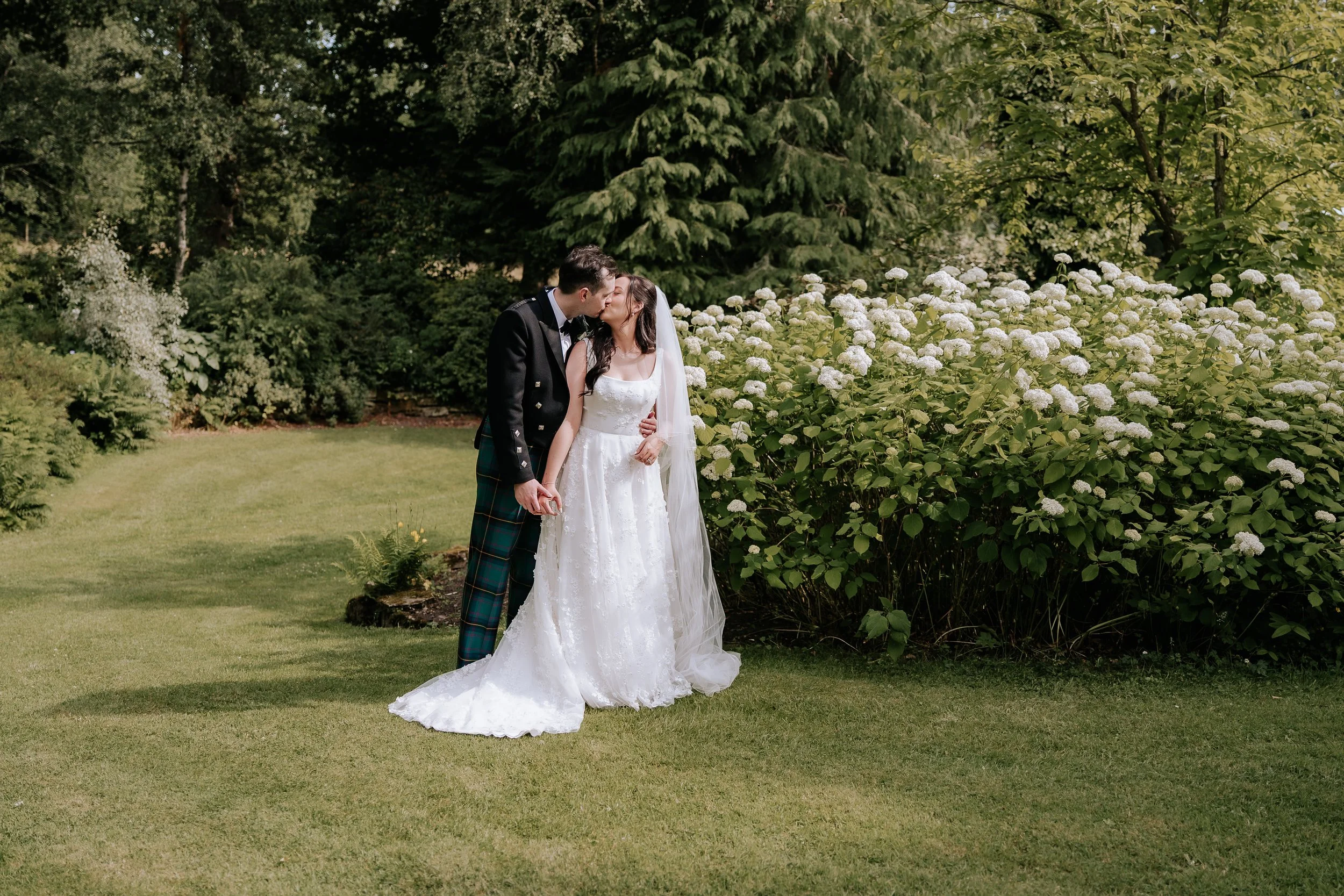 Ciara + Chris - Rossie On The Earn-883.jpg