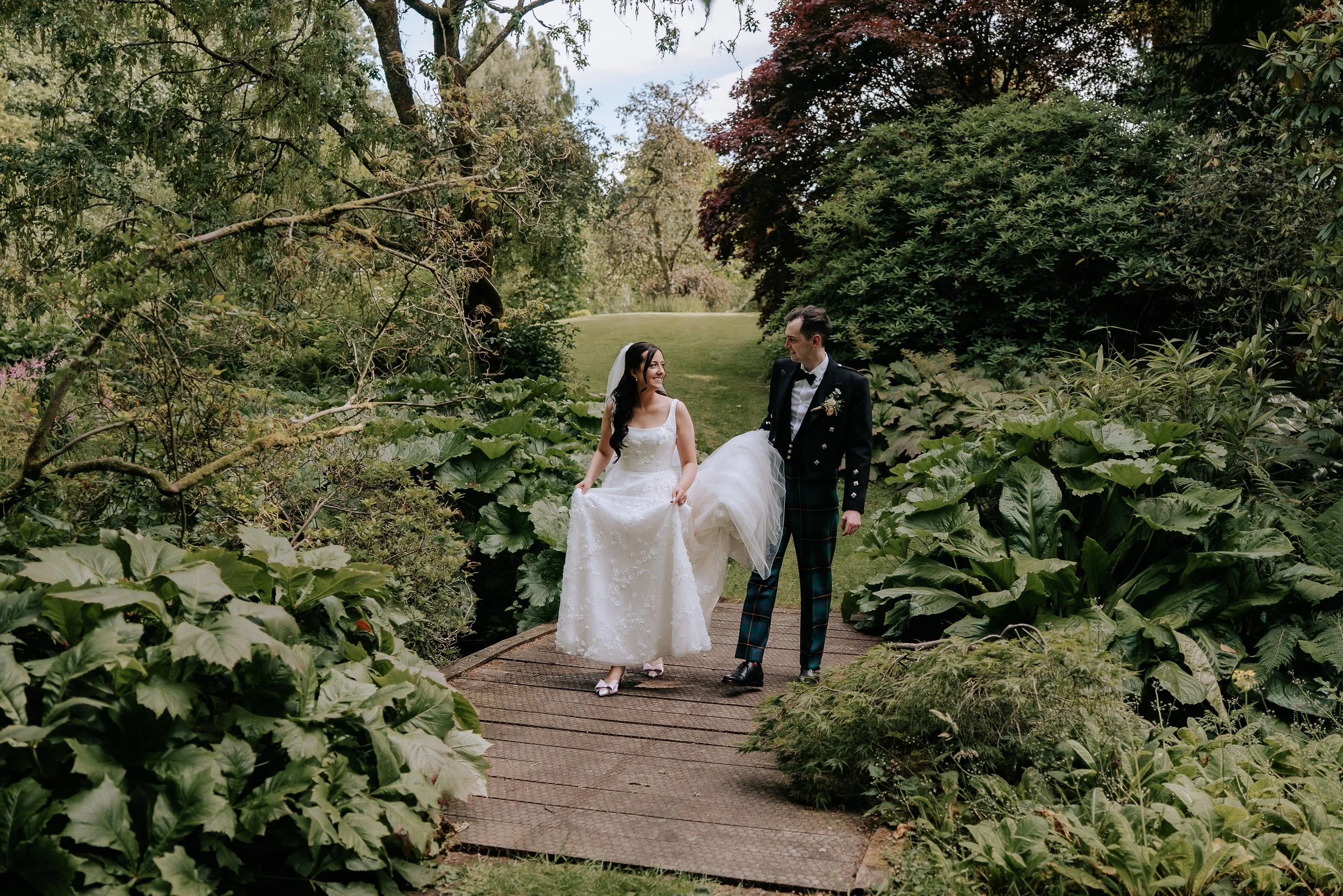 Ciara + Chris - Rossie On The Earn-930.jpg