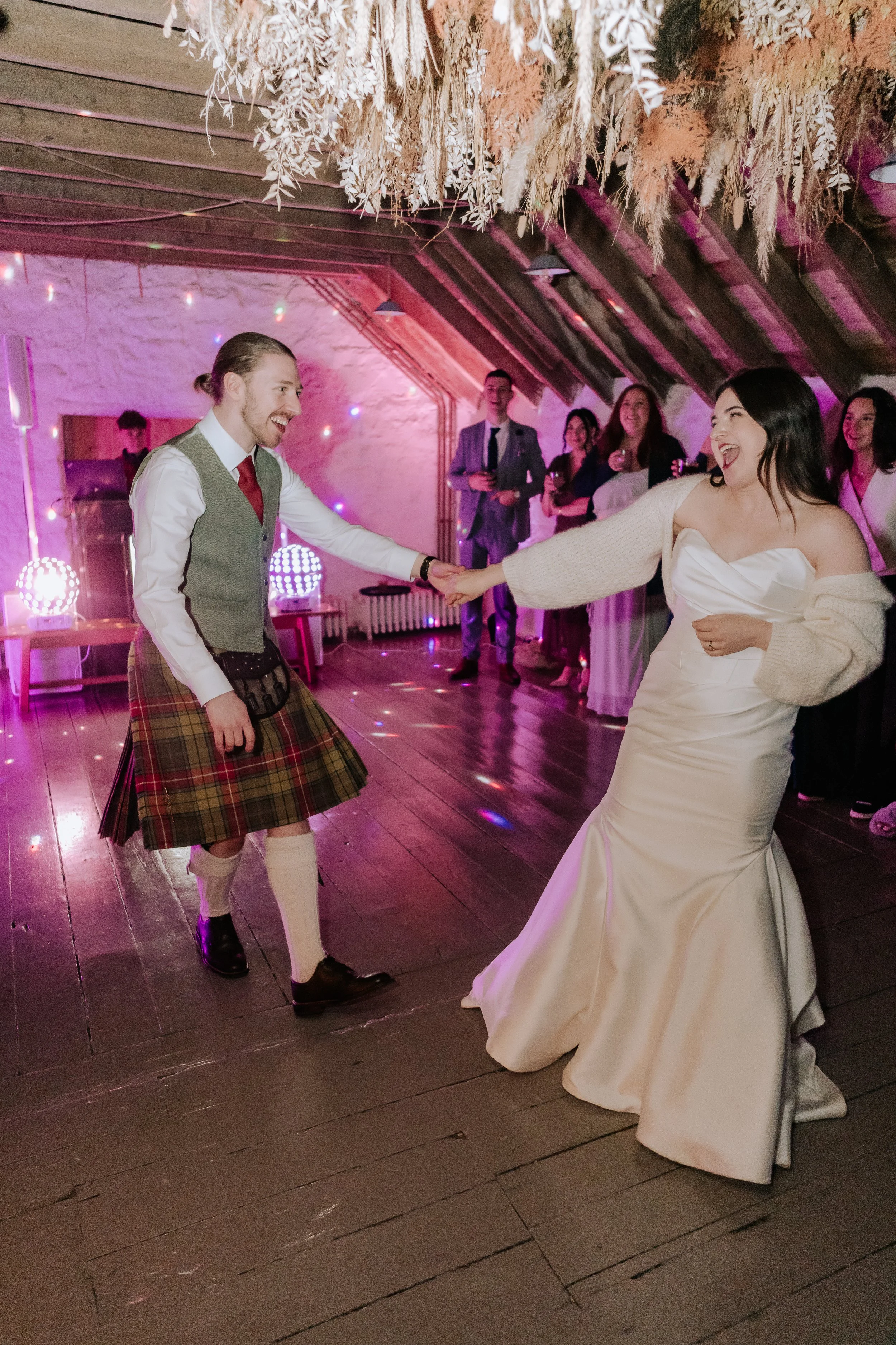 Susannah + Connor - The Free Company-1056.jpg