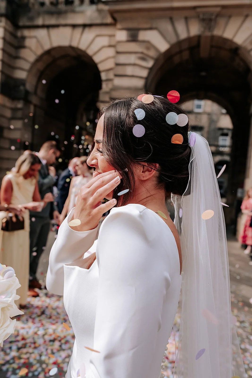 Edinburgh City Chambers wedding by Lou Rob Photo6.jpg