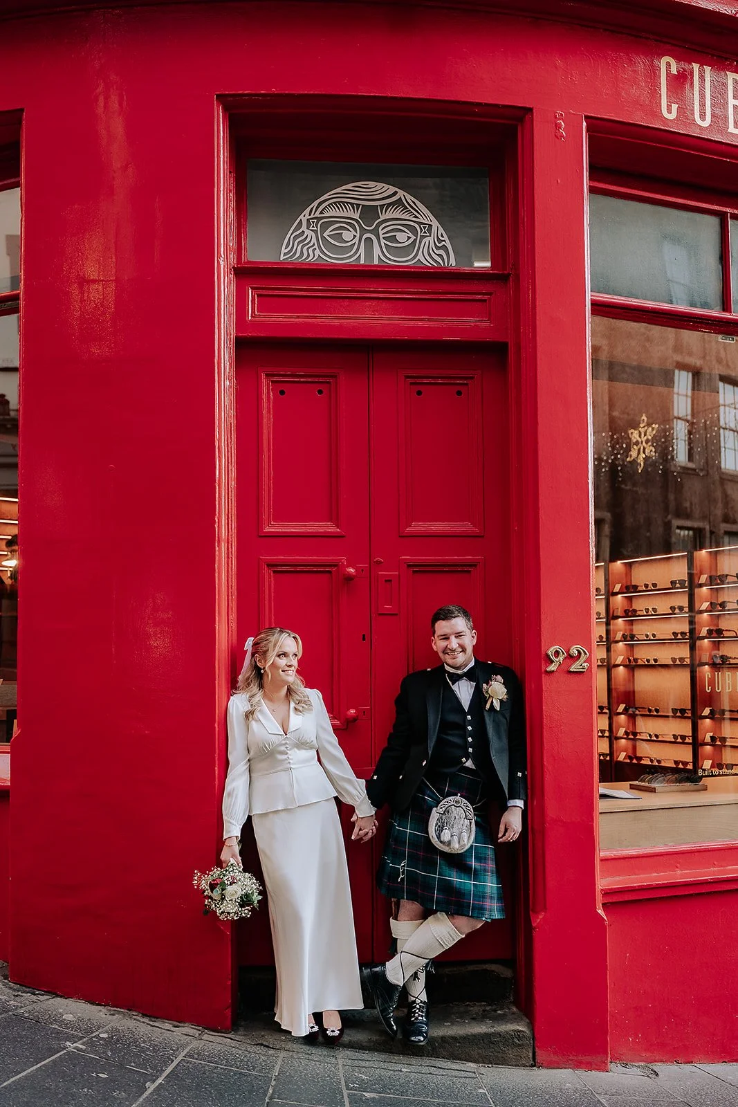 Edinburgh City Chambers wedding by Lou Rob Photo23.jpg