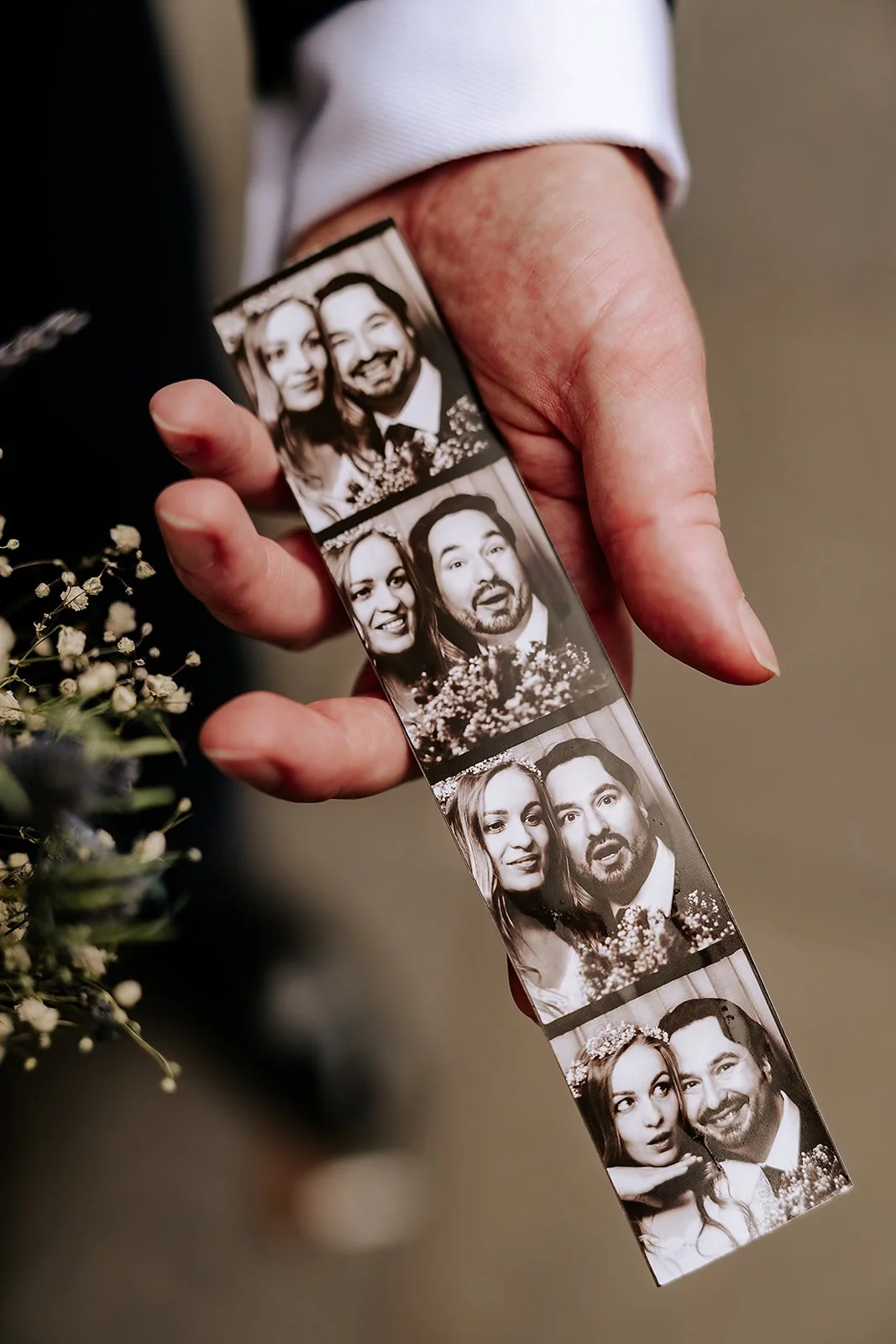 Edinburgh City Chambers wedding by Lou Rob Photo48.jpg