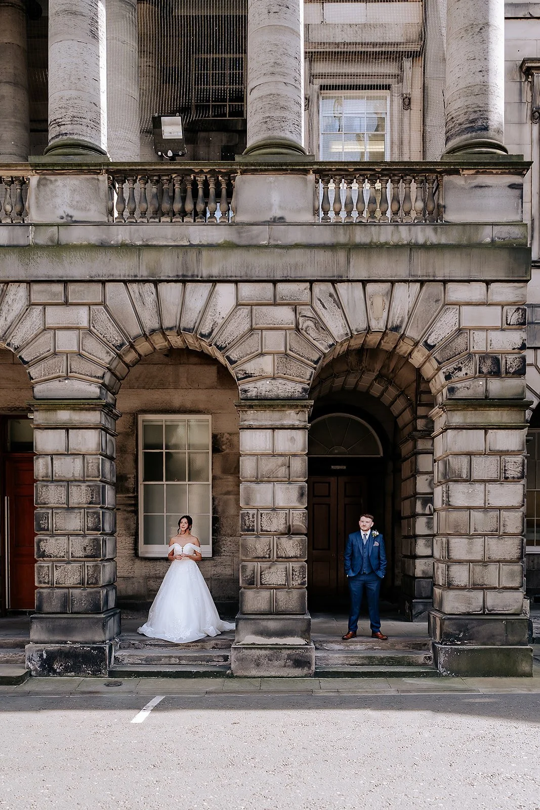 Edinburgh City Chambers wedding by Lou Rob Photo54.jpg