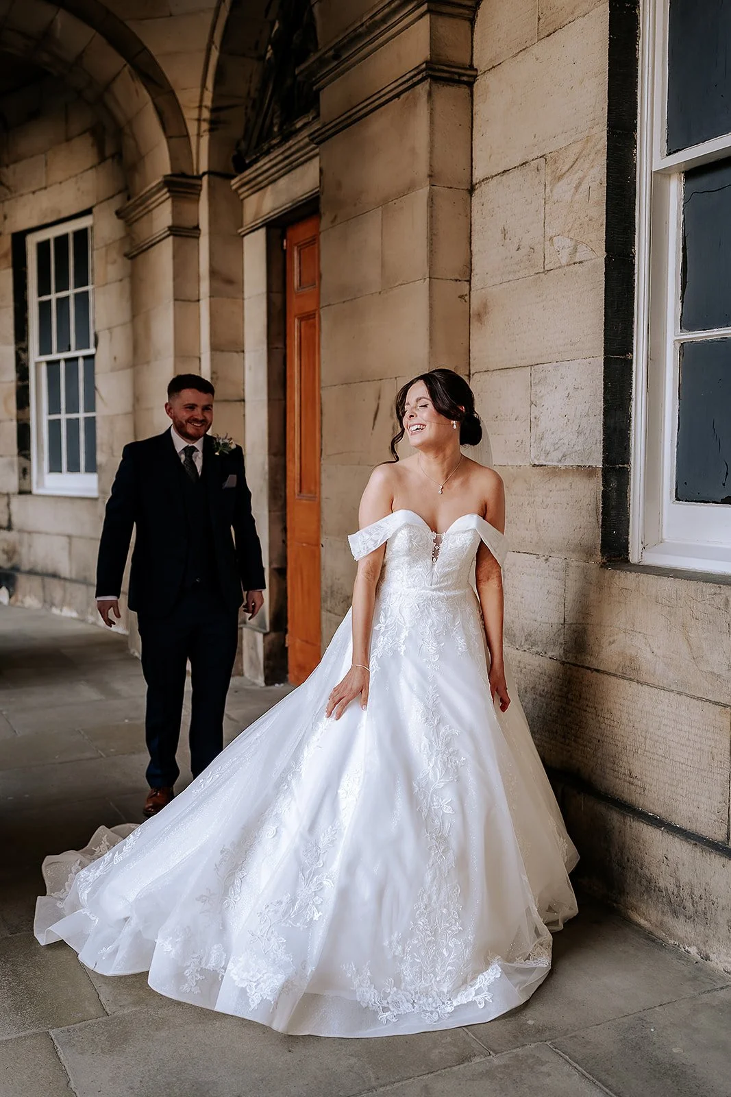 Edinburgh City Chambers wedding by Lou Rob Photo56.jpg