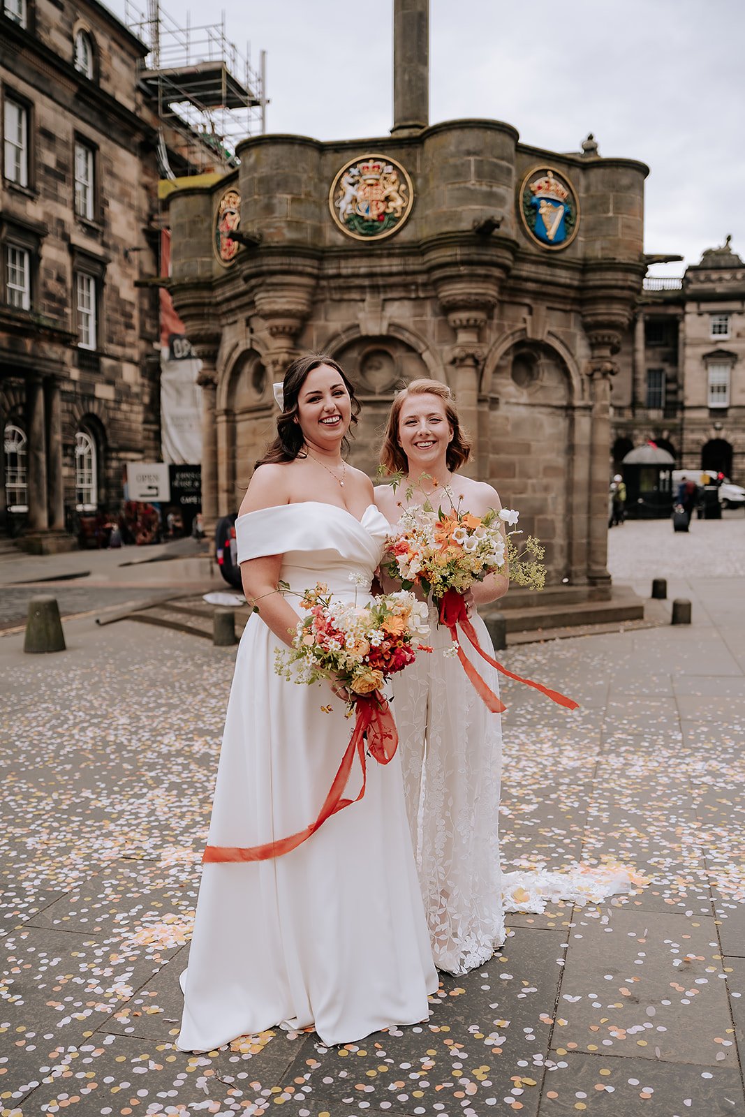 Edinburgh City Chambers wedding by Lou Rob Photo68.jpg