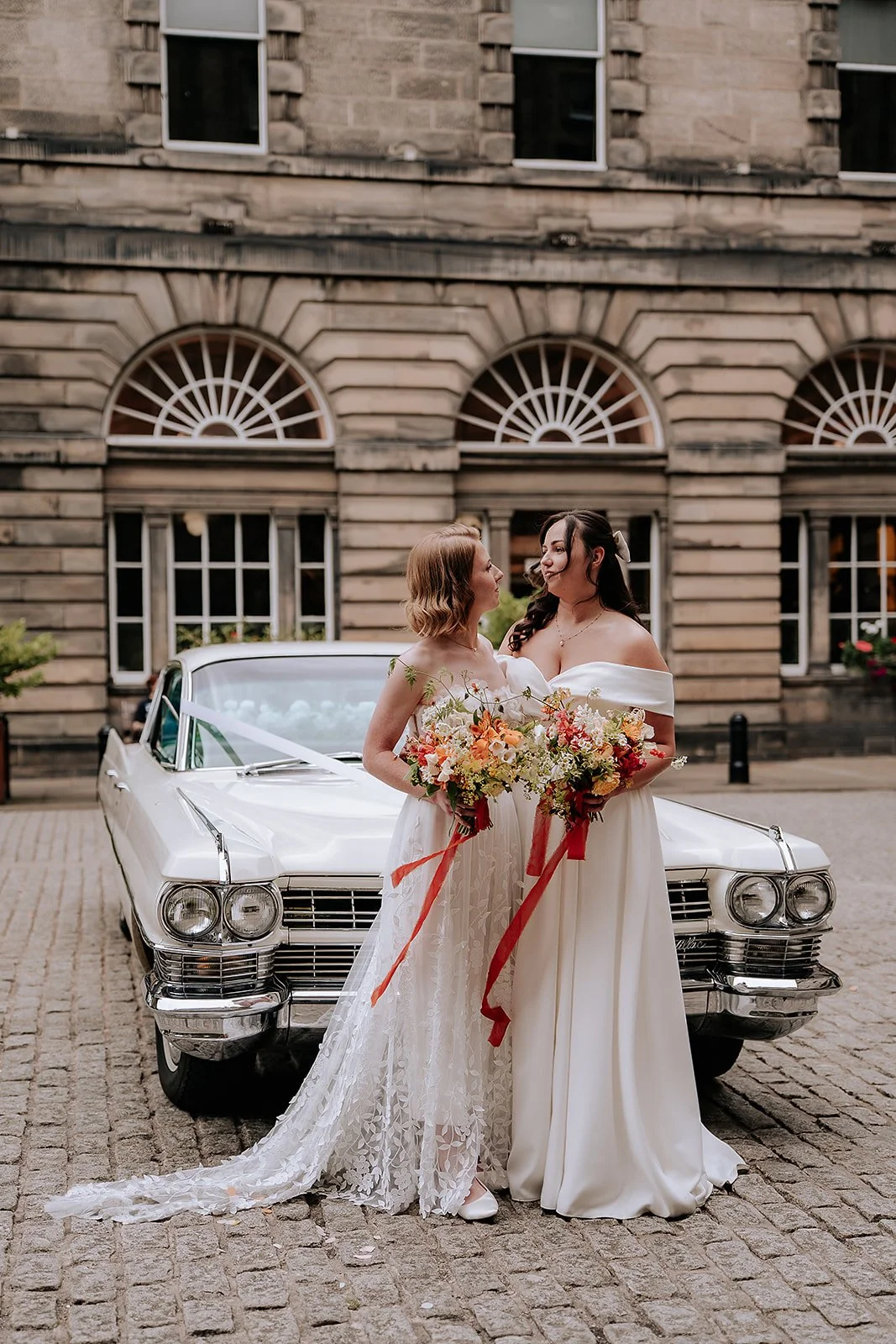 Edinburgh City Chambers wedding by Lou Rob Photo69.jpg