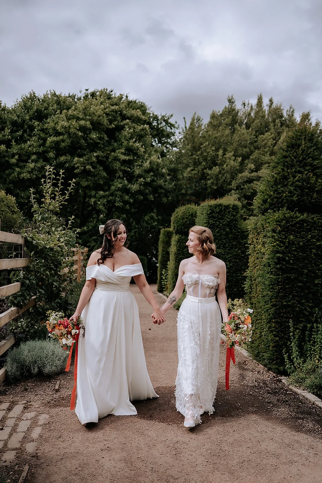 Edinburgh City Chambers wedding by Lou Rob Photo73.jpg