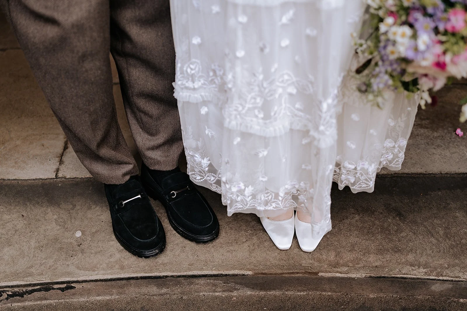 Edinburgh City Chambers wedding by Lou Rob Photo76.jpg